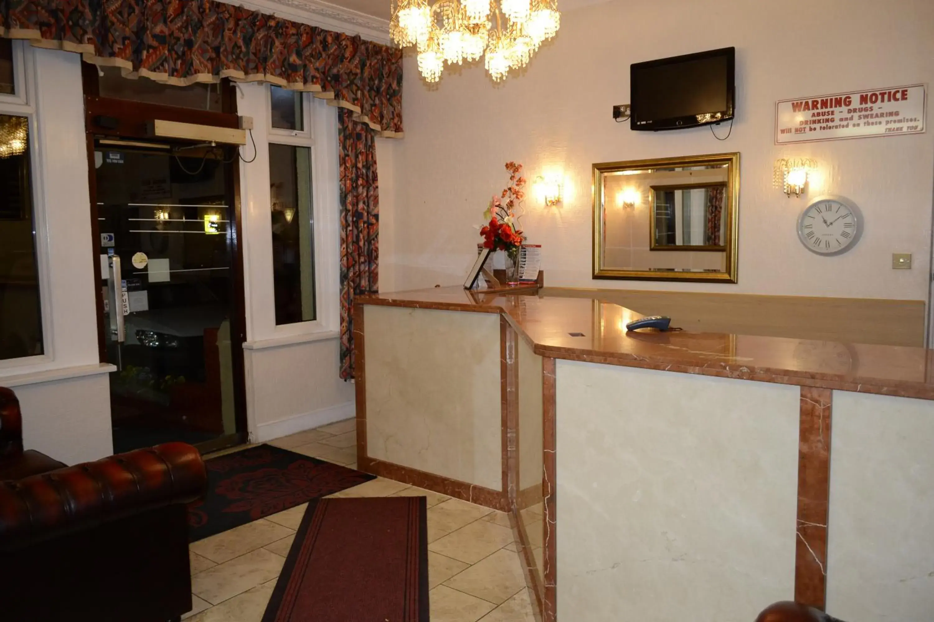 Lobby or reception, Lobby/Reception in Cranbrook Hotel