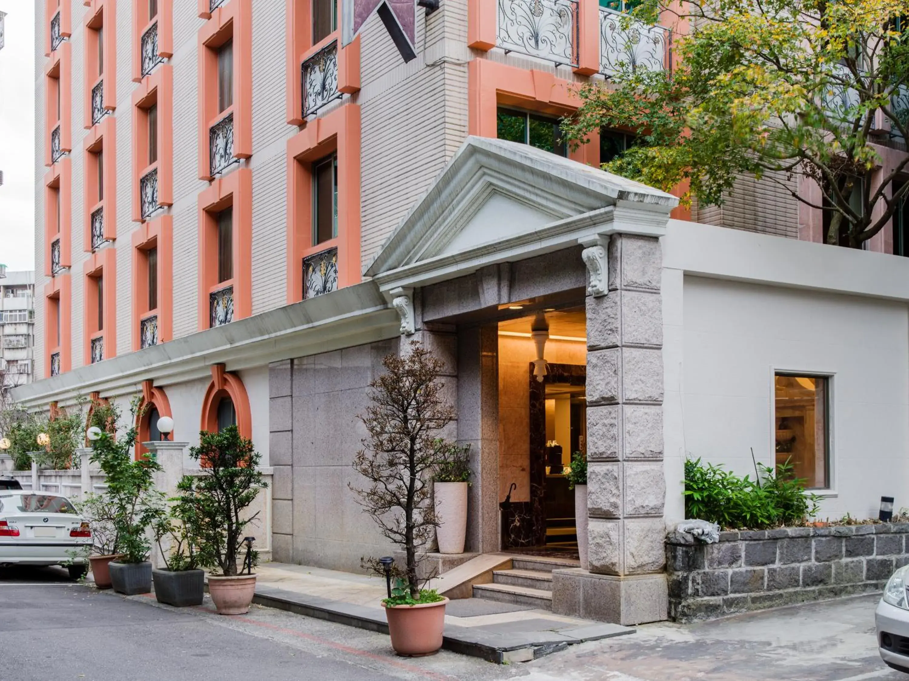 Facade/entrance, Property Building in Archess Hotel