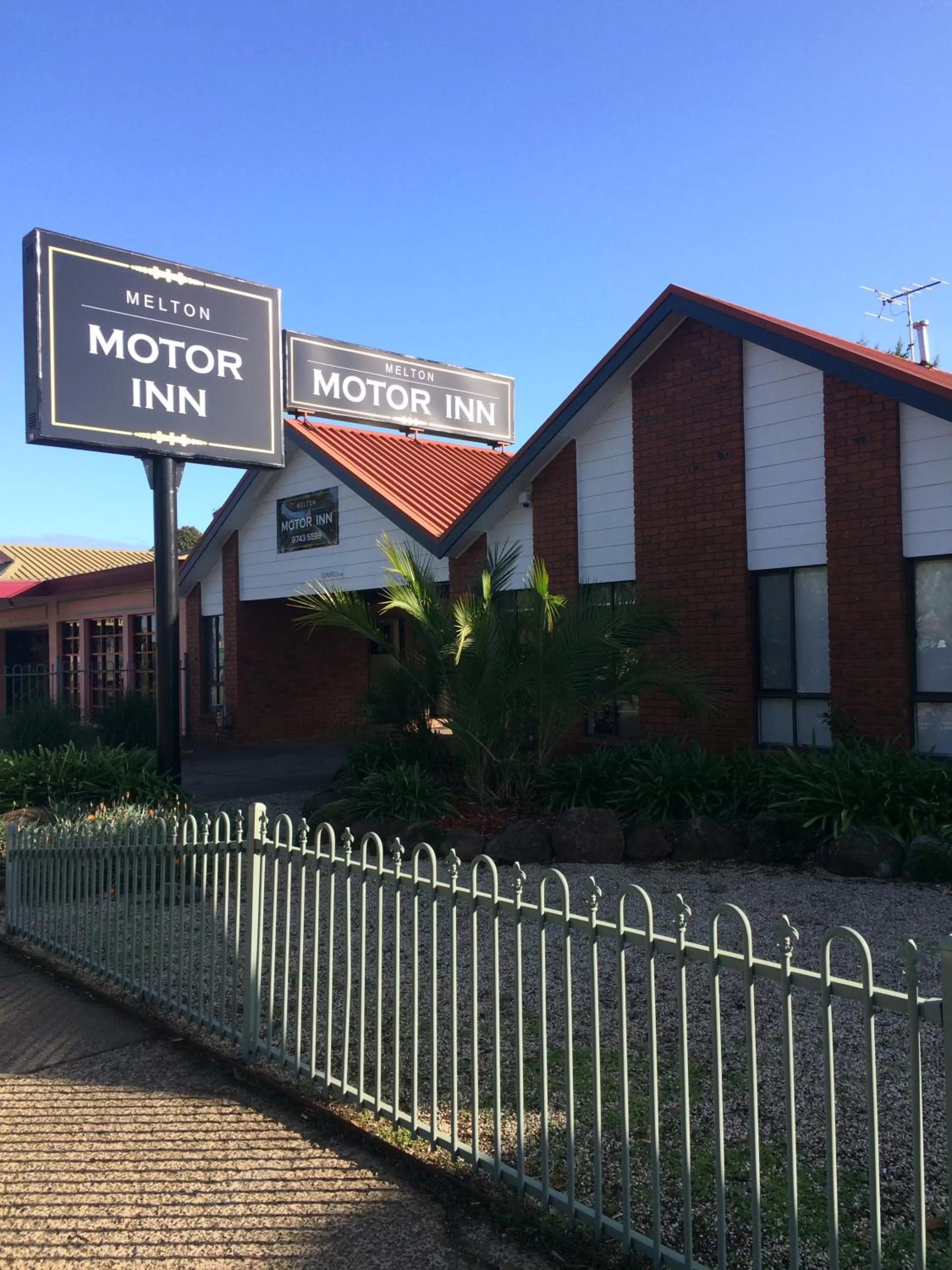 Property building in Melton Motor Inn and Apartments