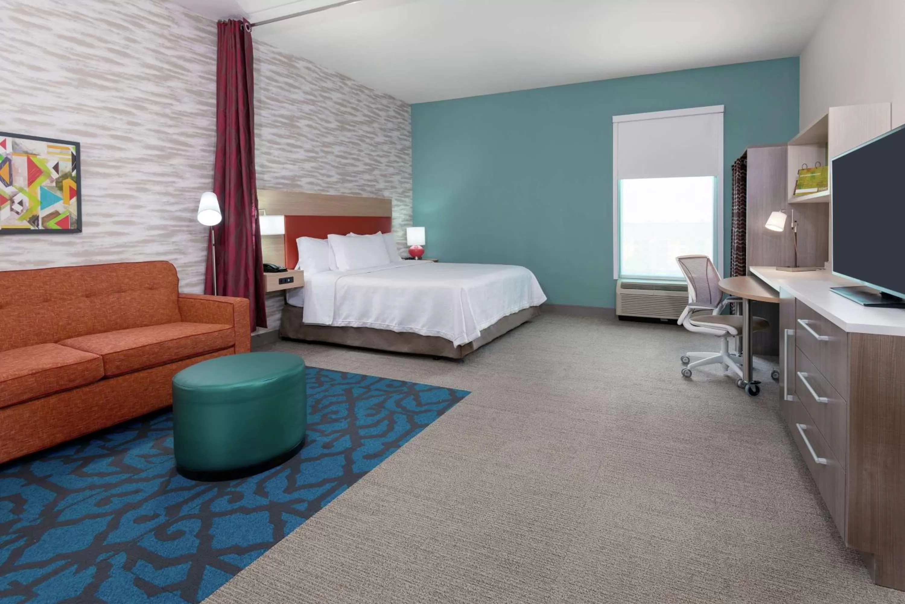 Bedroom, Bed in Home2 Suites By Hilton Orlando Near Universal