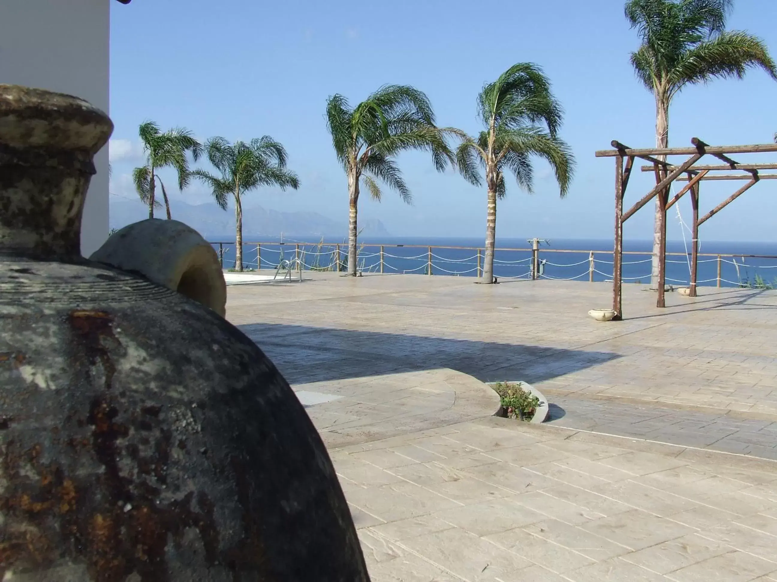 Facade/entrance, Beach in Petruso Resort