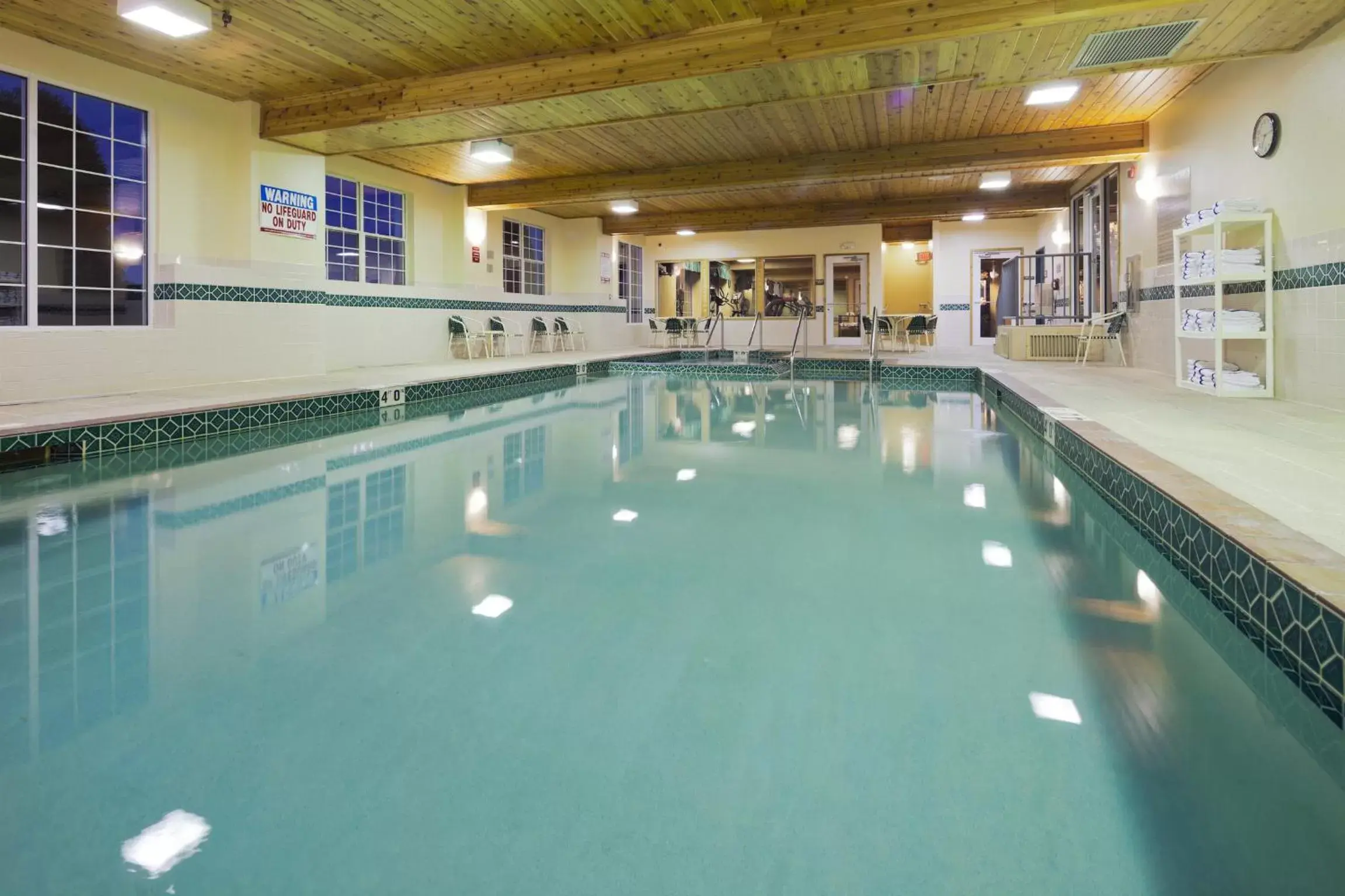 Activities, Swimming Pool in Country Inn & Suites by Radisson, Kenosha, WI