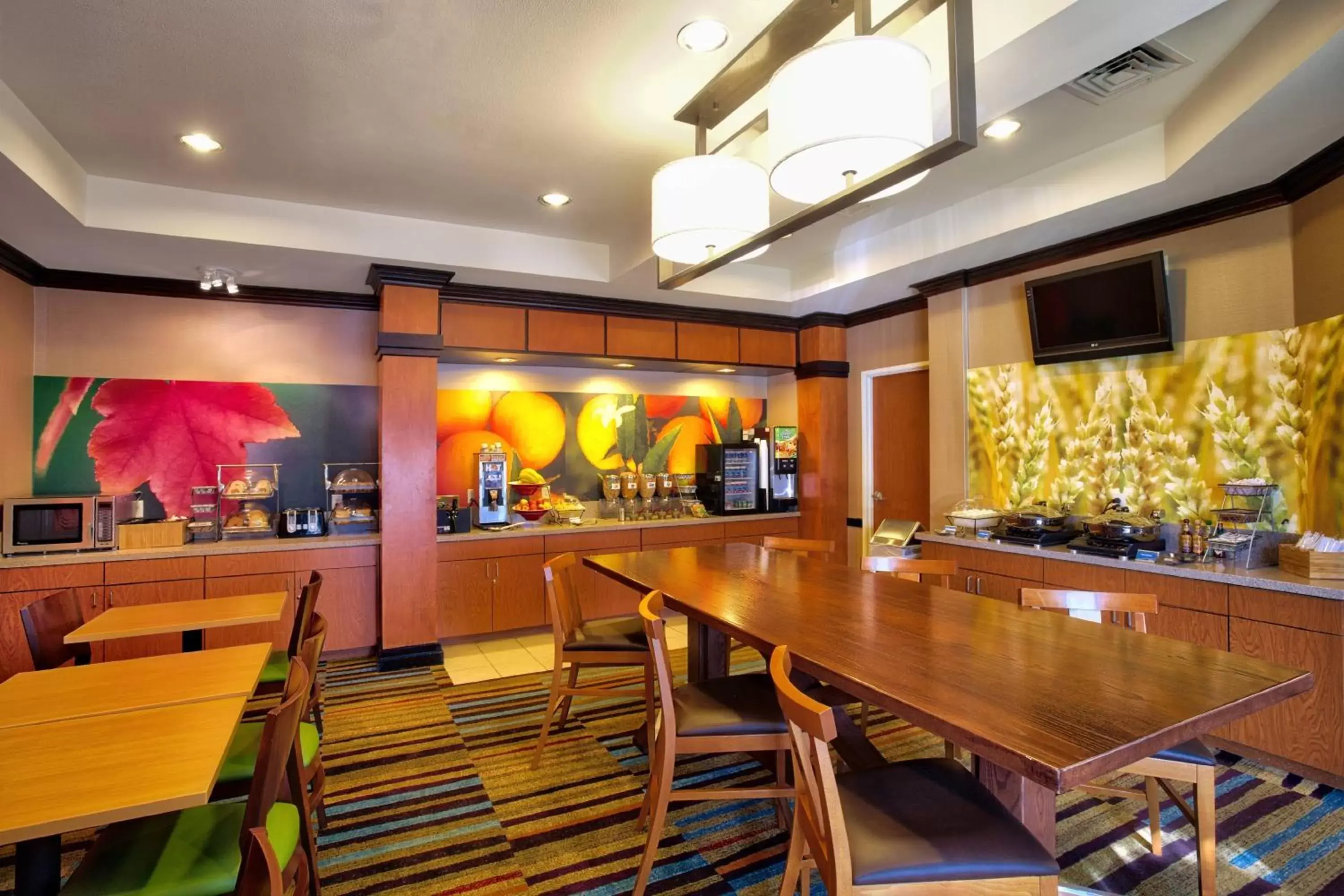 Breakfast, Restaurant/Places to Eat in Fairfield Inn and Suites by Marriott McAllen