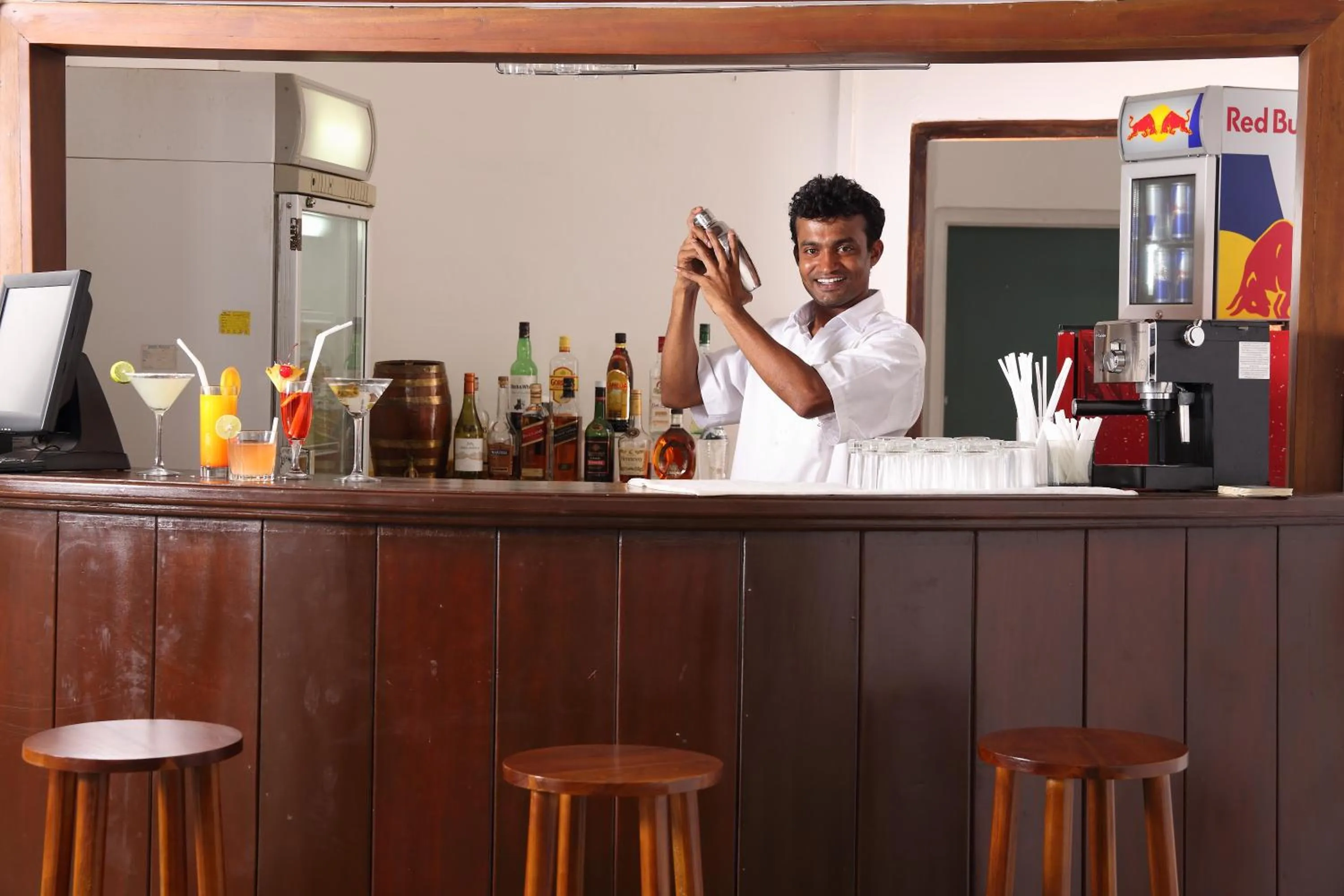 Staff in The Lakeside at Nuwarawewa