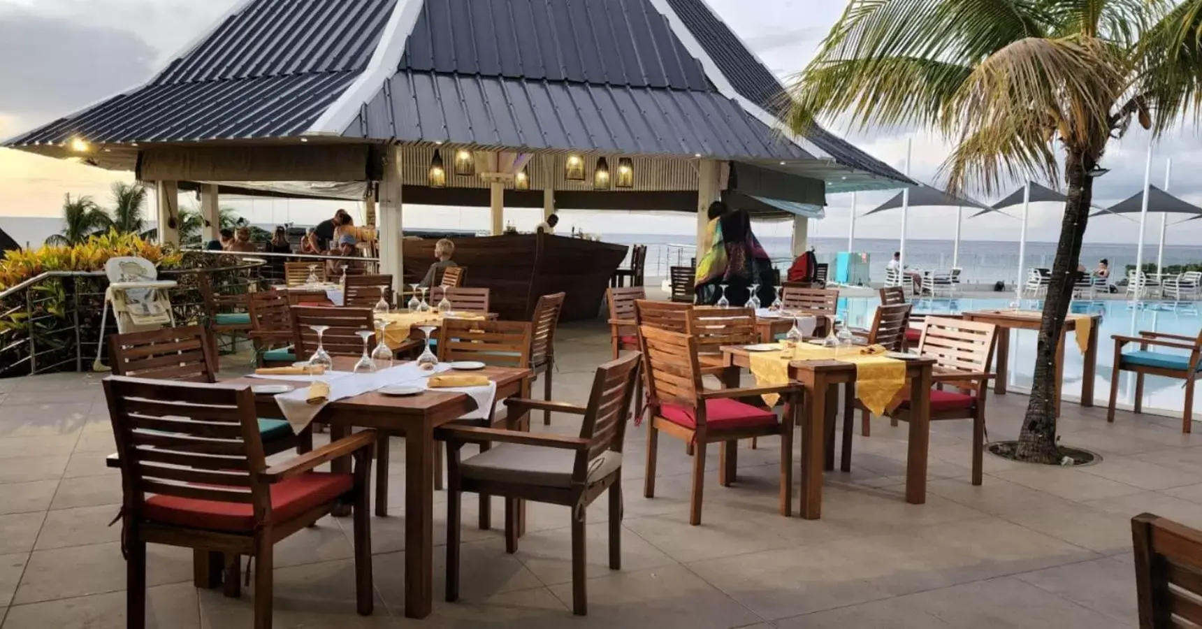 Restaurant/Places to Eat in Anelia Resort & Spa