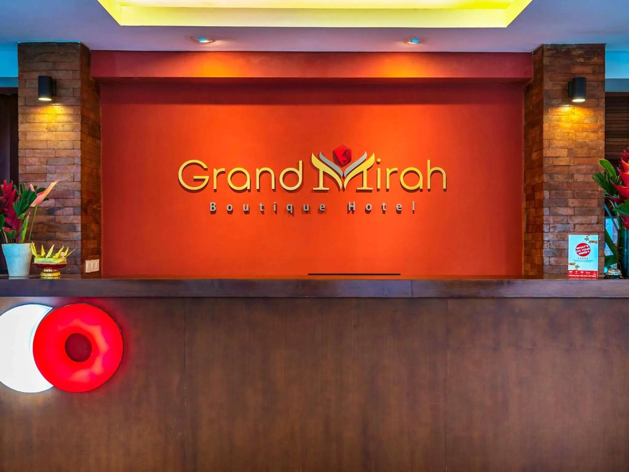 Lobby or reception in Grand Mirah Boutique Hotel