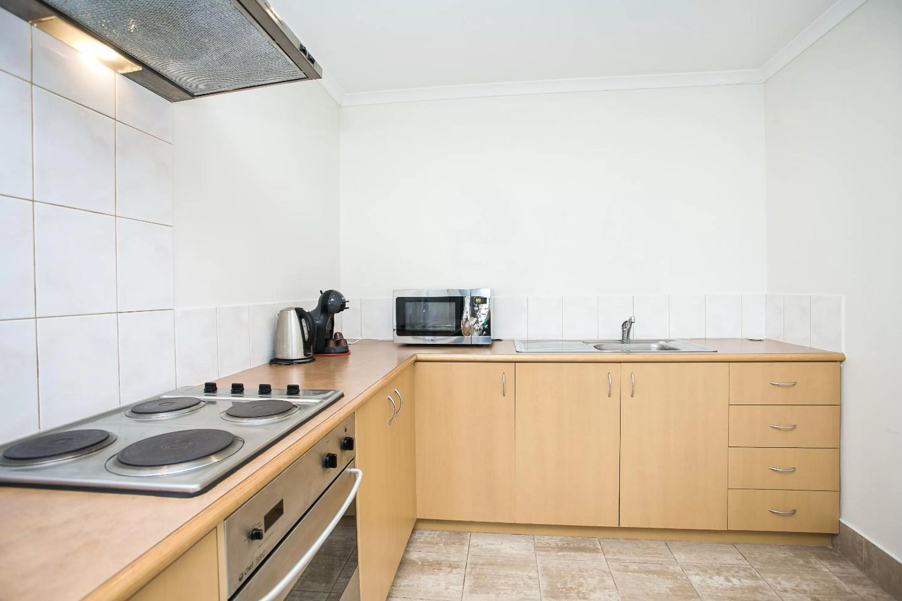 Kitchen or kitchenette in All Suites Perth