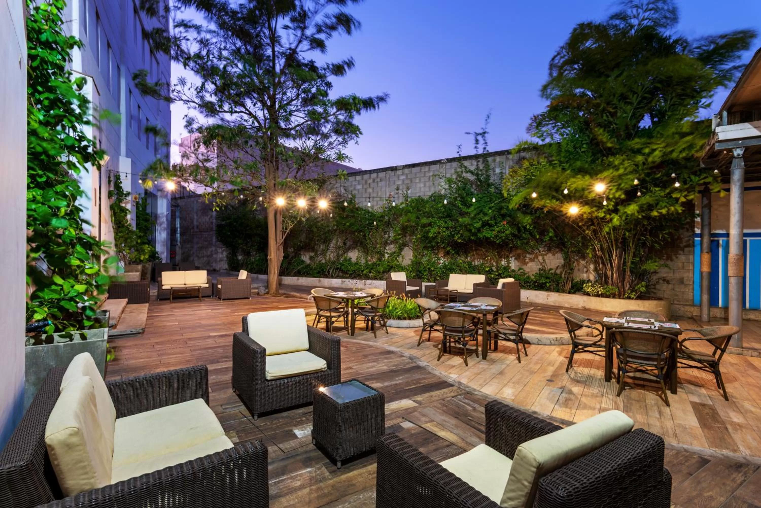 Restaurant/places to eat in Pop Art Hotel CLC Puerto Mamonal Cartagena