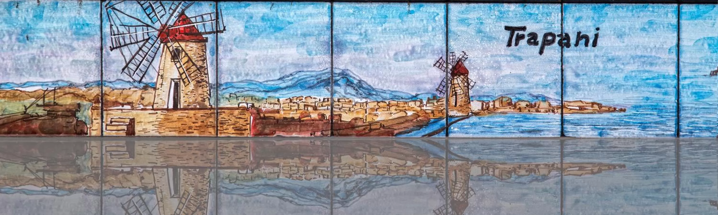 Decorative detail in Tra Le Braccia di Morfeo