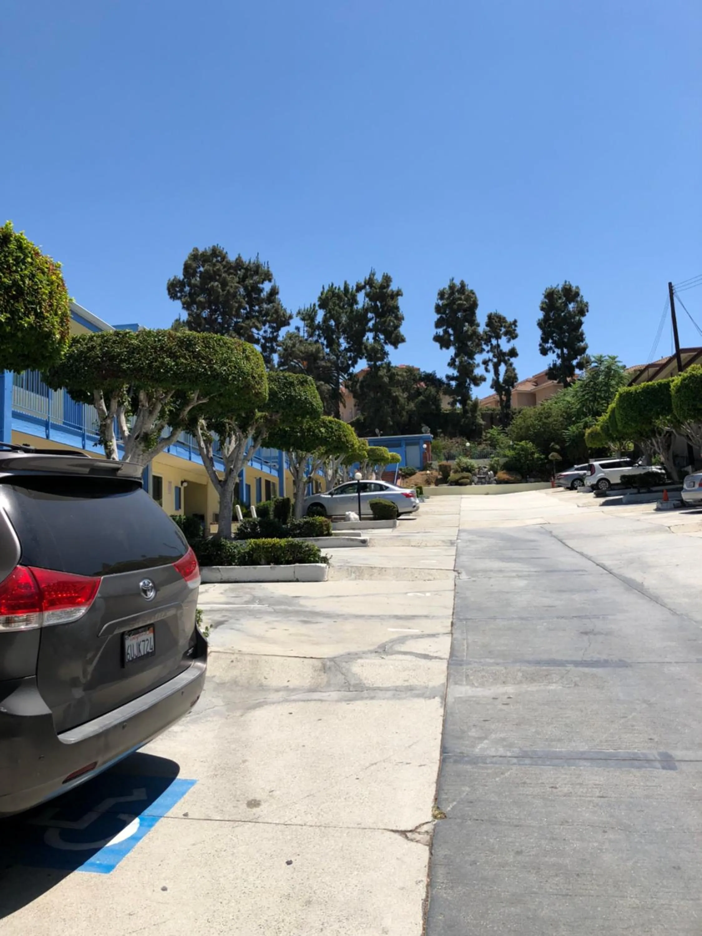 Property building in King Lodge Motel