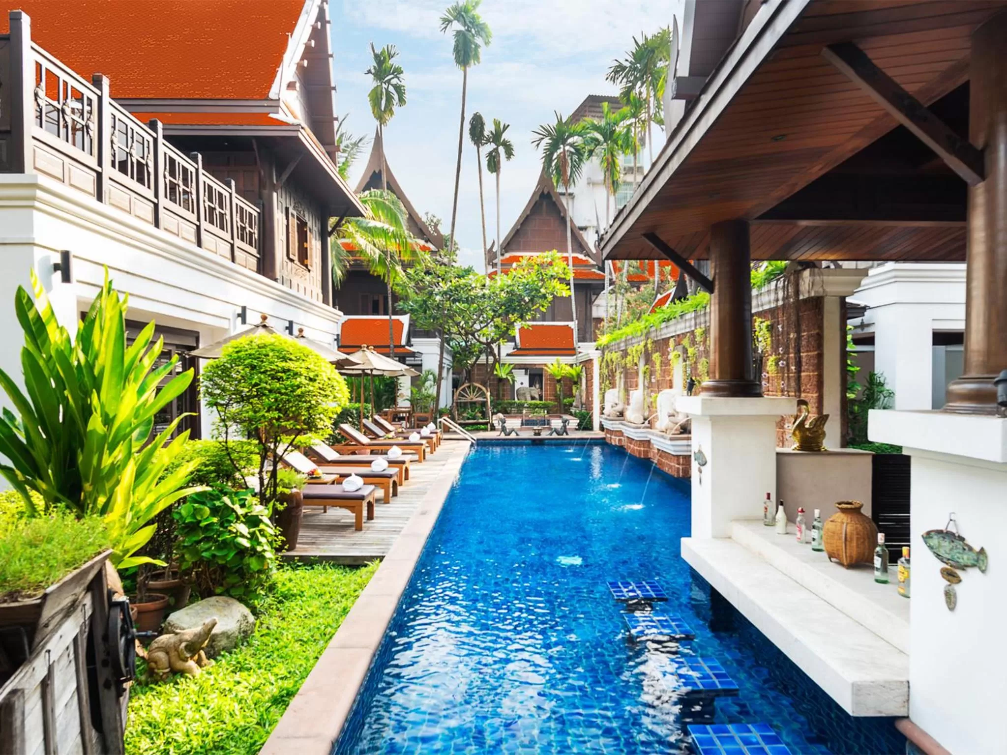 Swimming pool in The Davis Bangkok