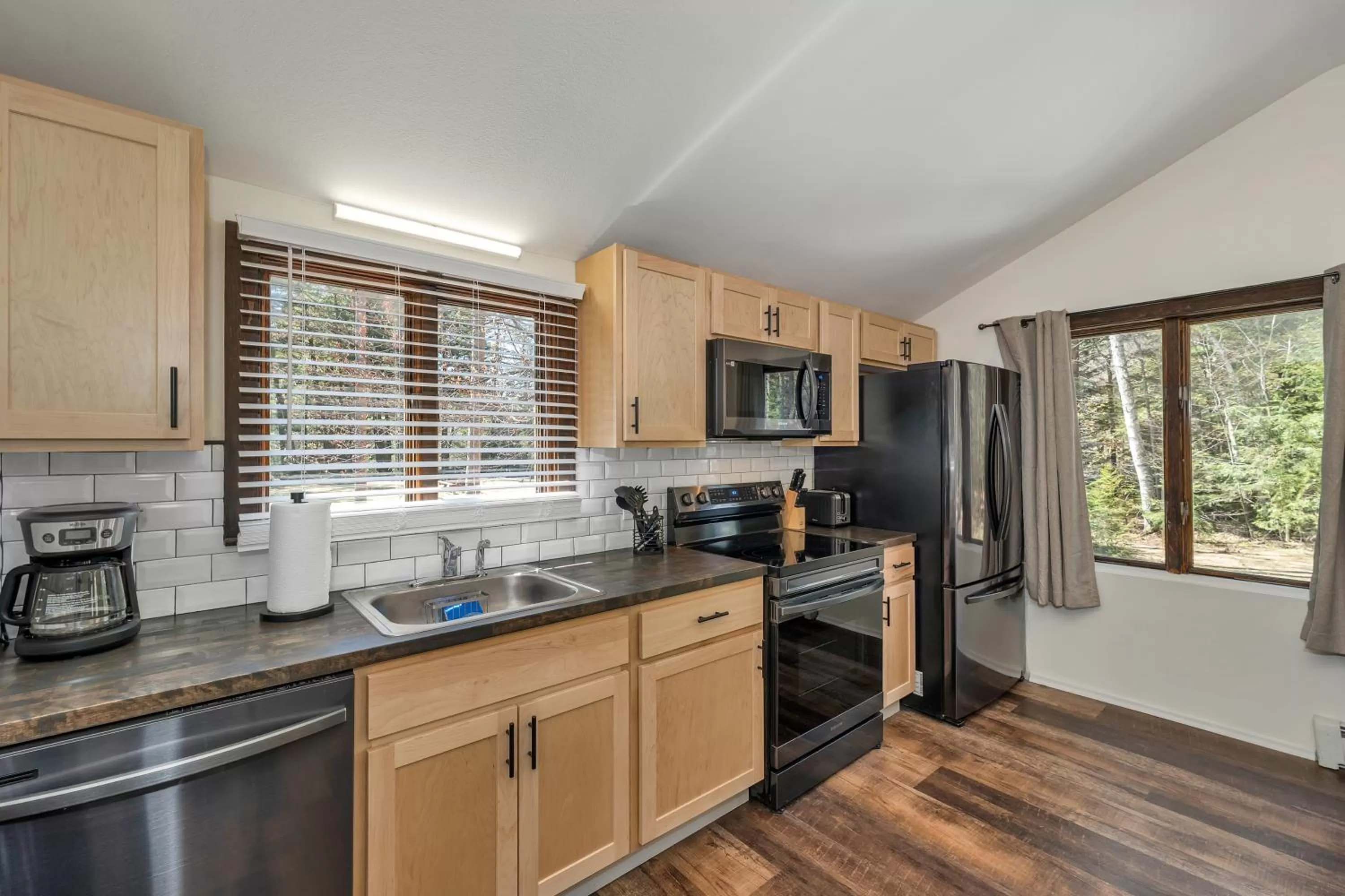 Coffee/tea facilities in The Inn & More