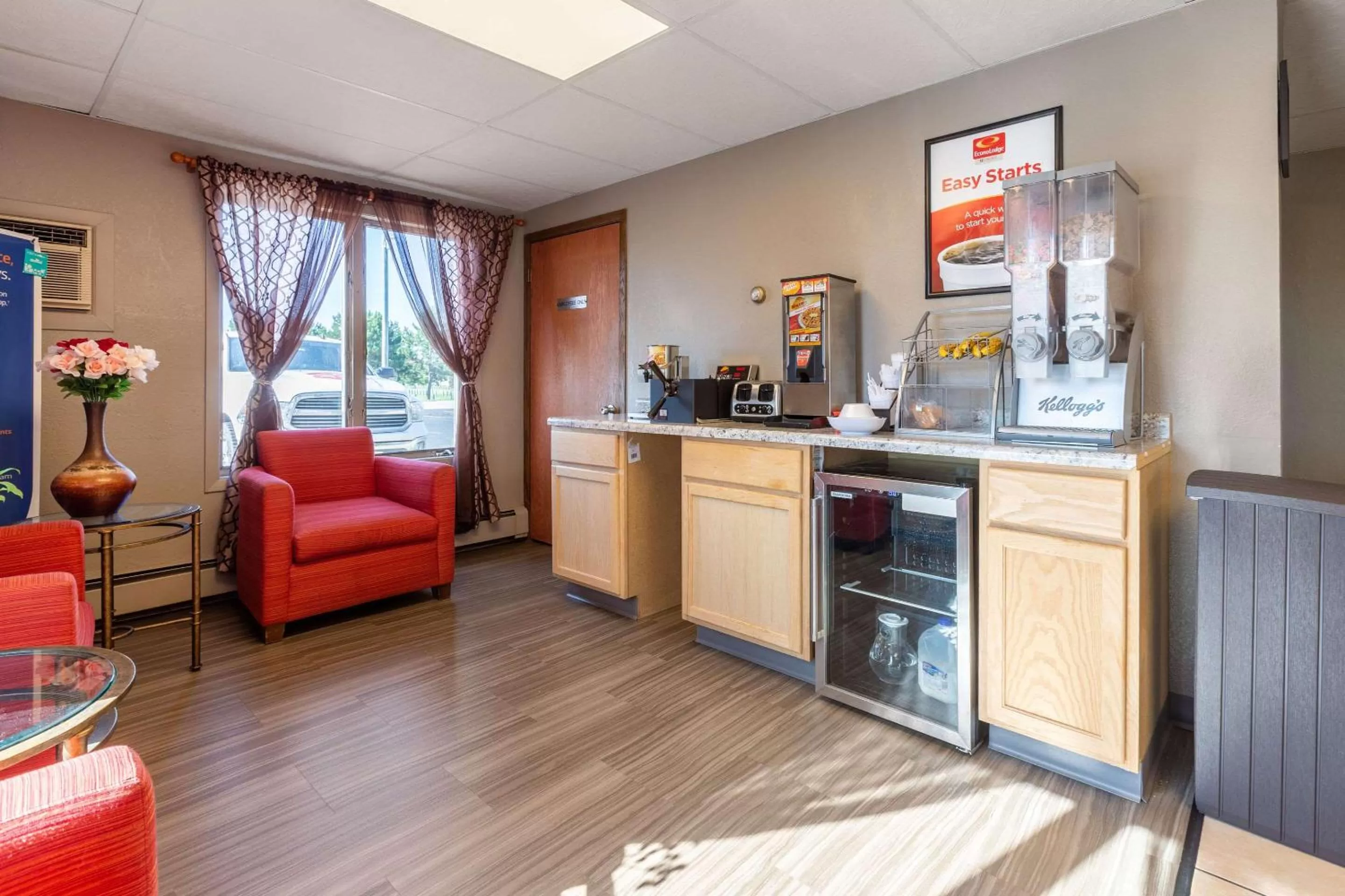 Restaurant/places to eat in Econo Lodge Inn & Suites Escanaba North