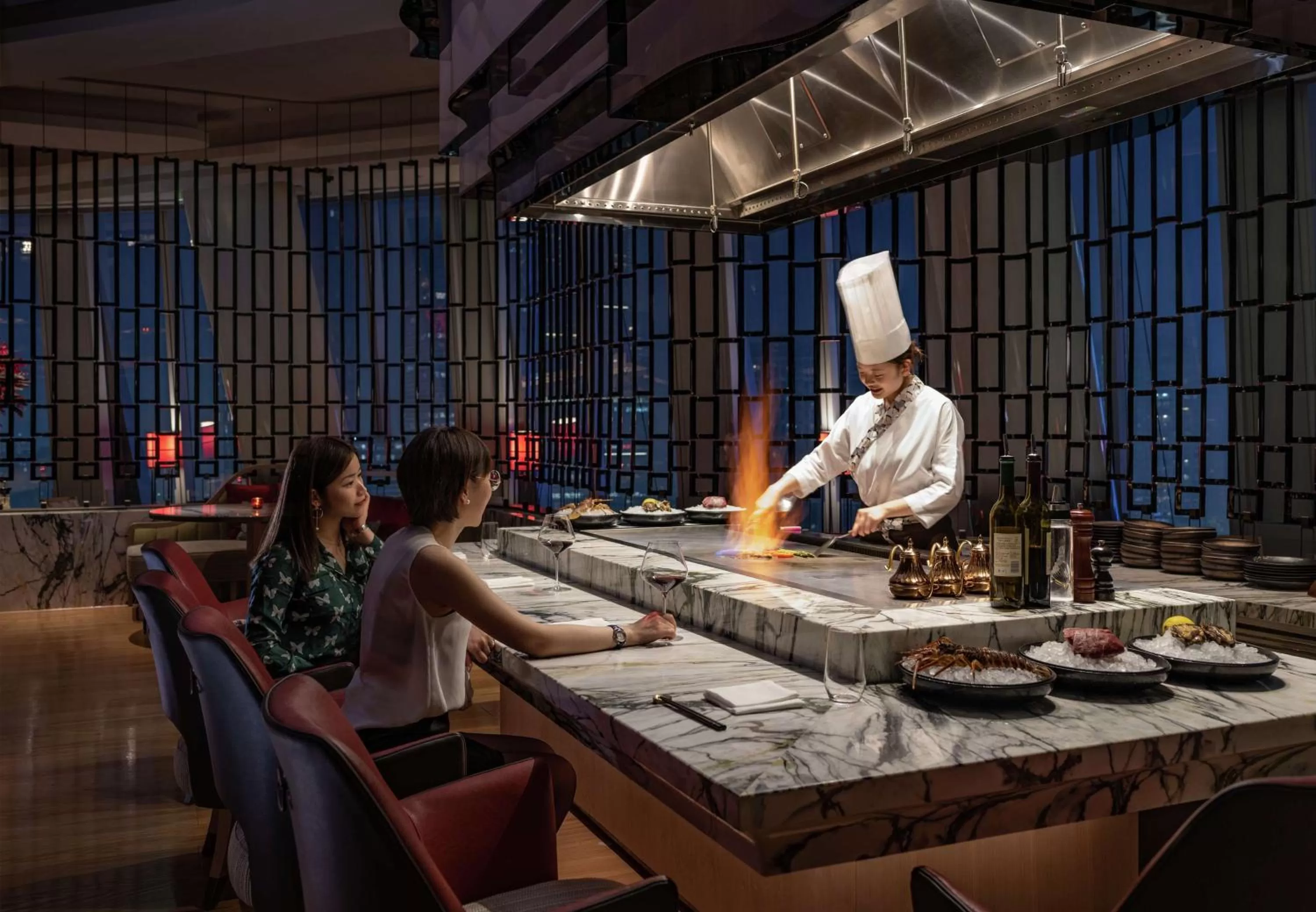 Lounge or bar in Conrad Hangzhou