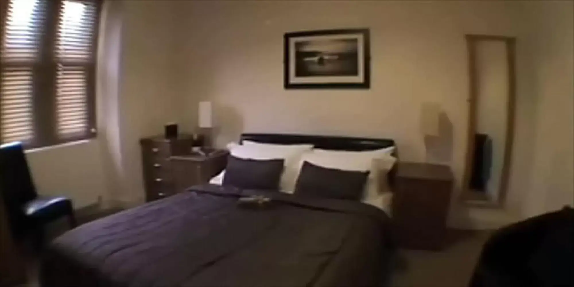 Photo of the whole room, Bed in Victoria Mansions Hotel Apartments