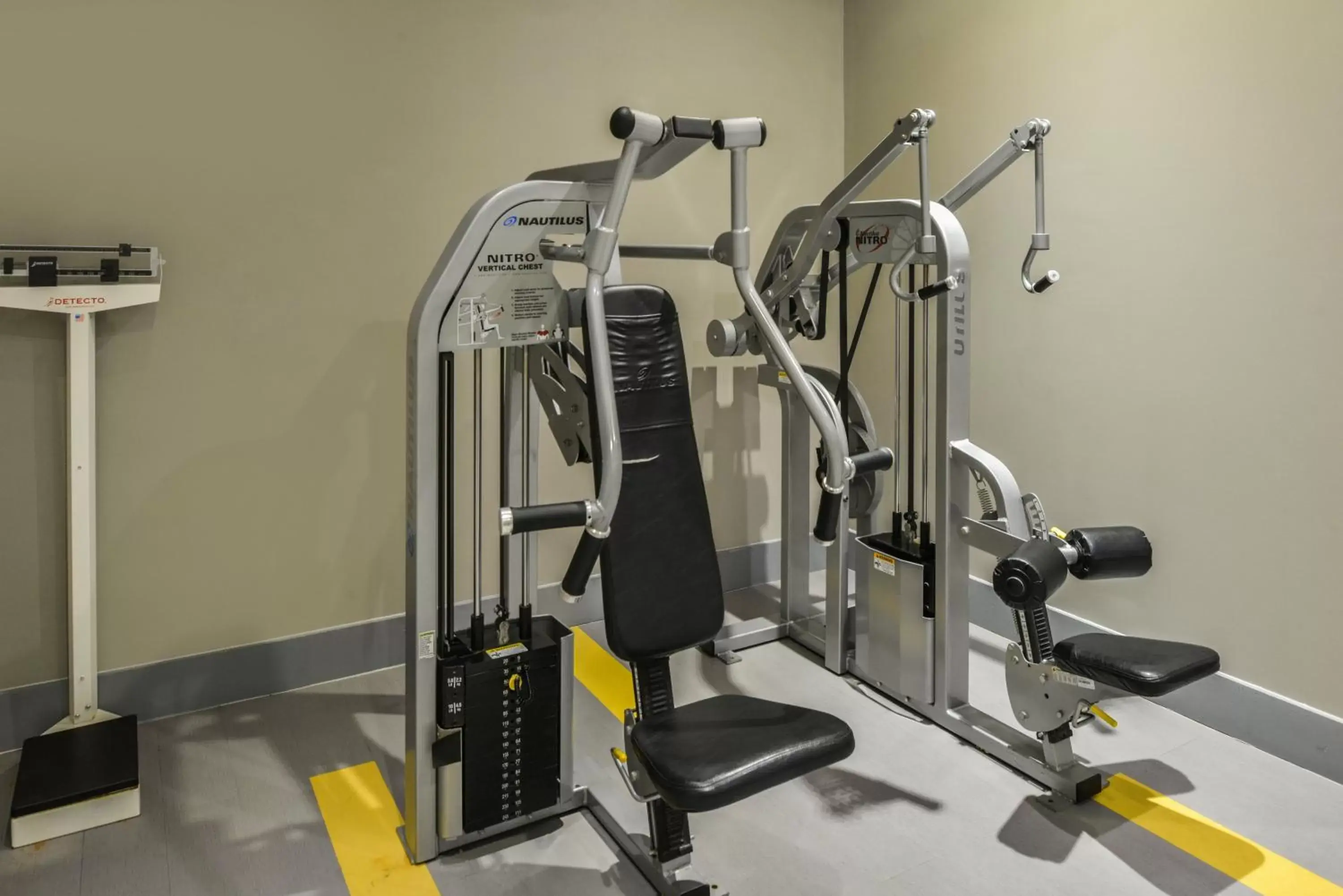 Fitness centre/facilities, Fitness Center/Facilities in Holiday Inn Richardson, an IHG Hotel