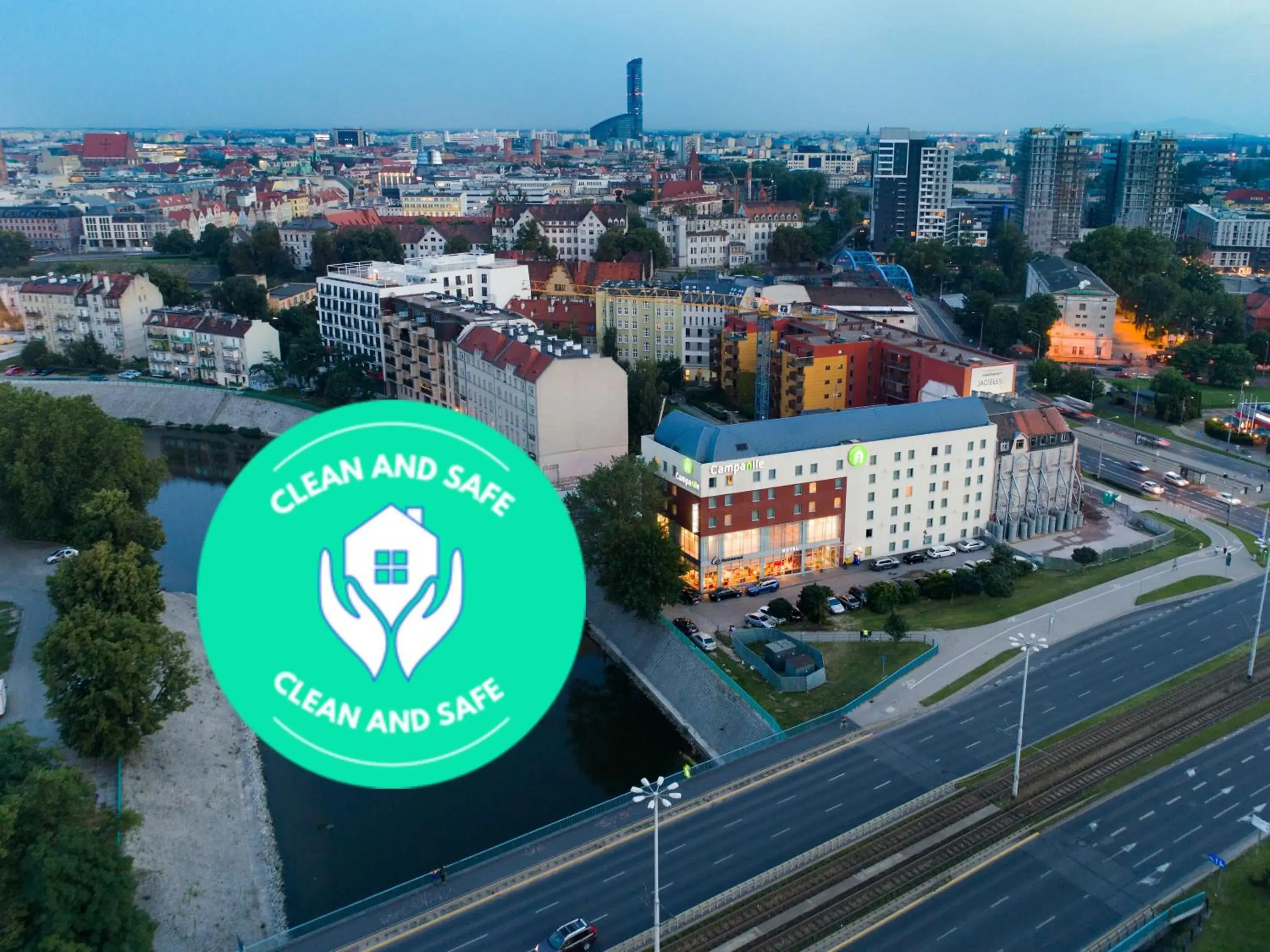 Bird's eye view, Bird's-eye View in Campanile Hotel Wroclaw