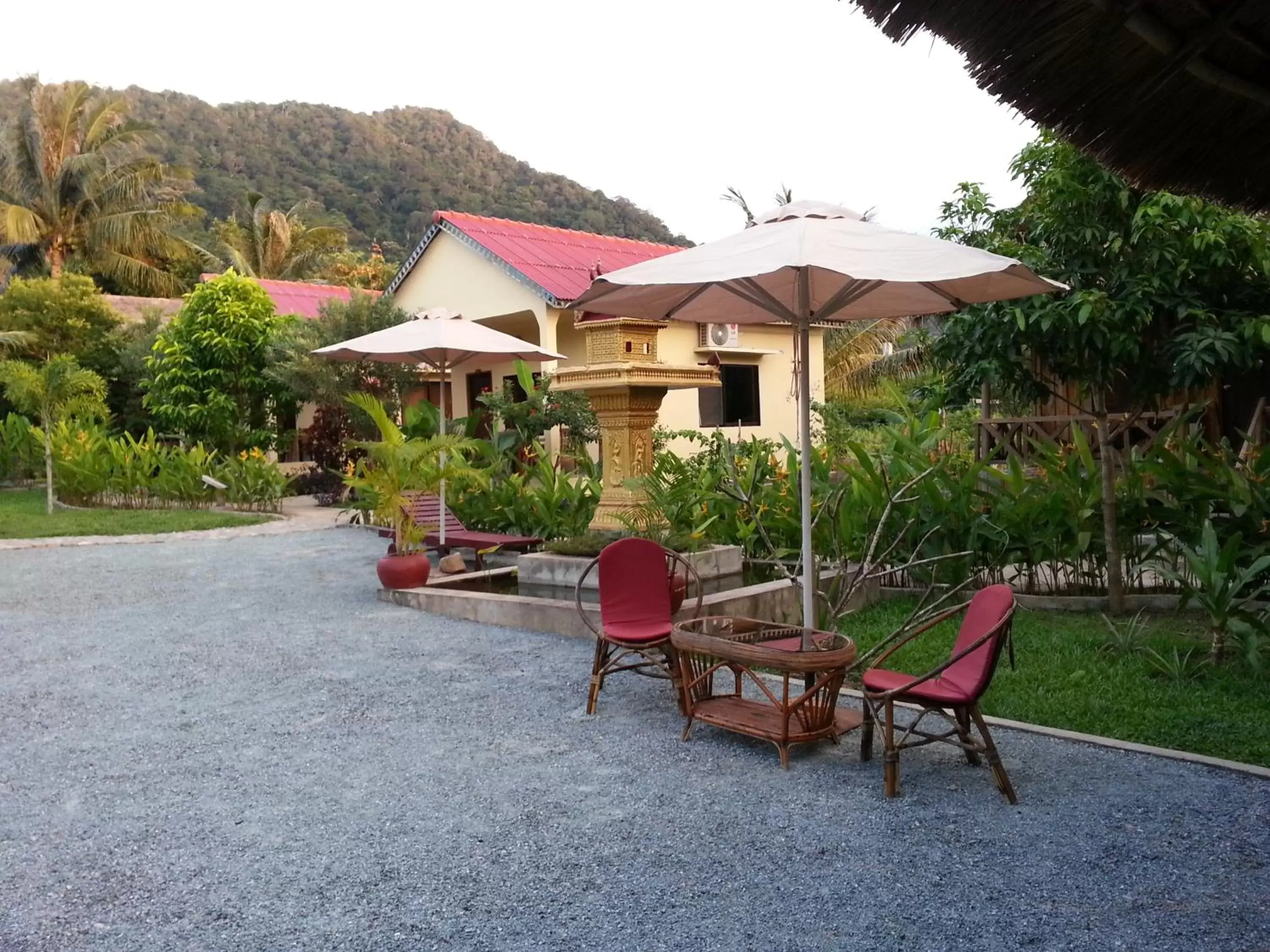 Garden in Bird of Paradise Bungalows