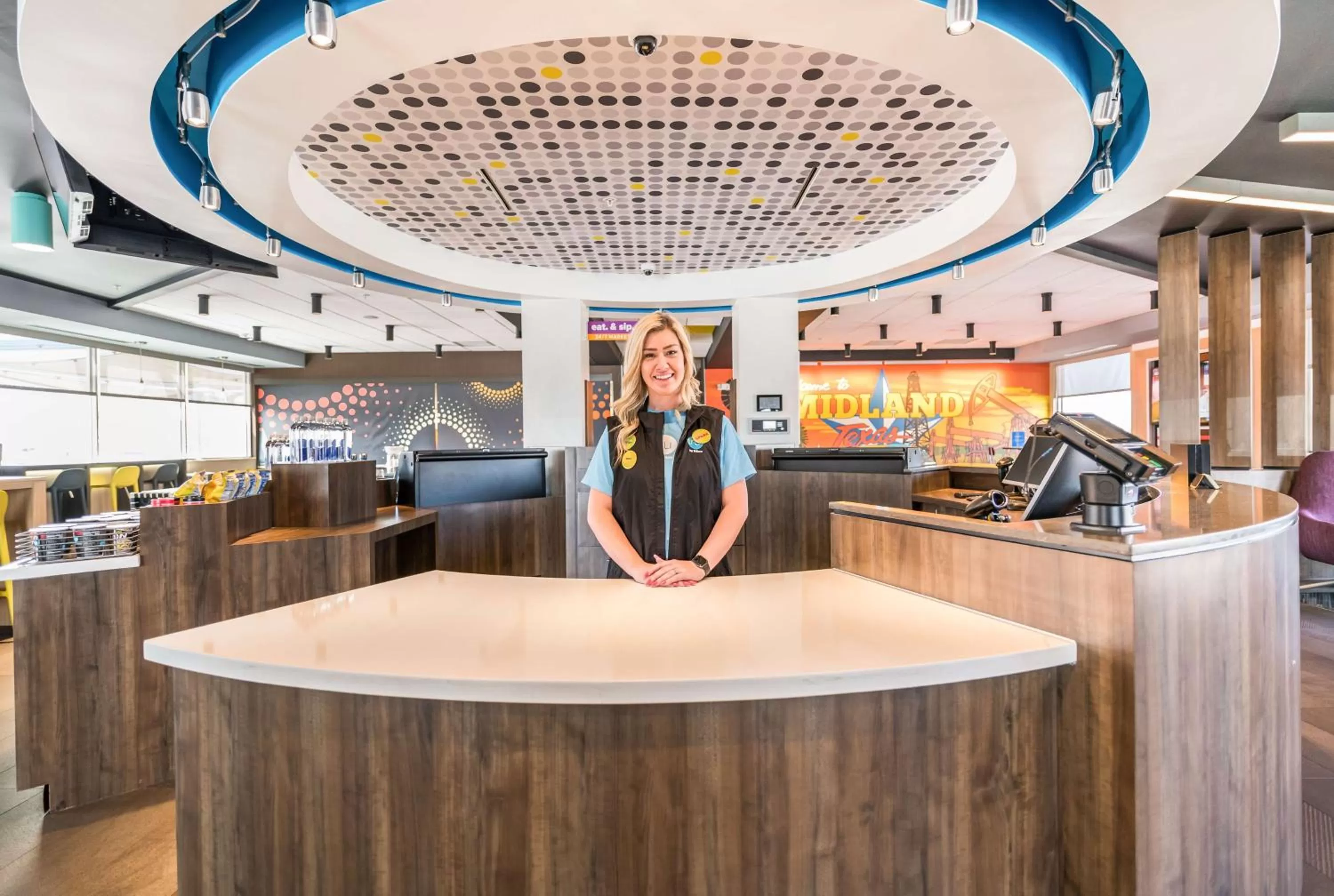 Lobby or reception in Tru By Hilton Midland, Tx