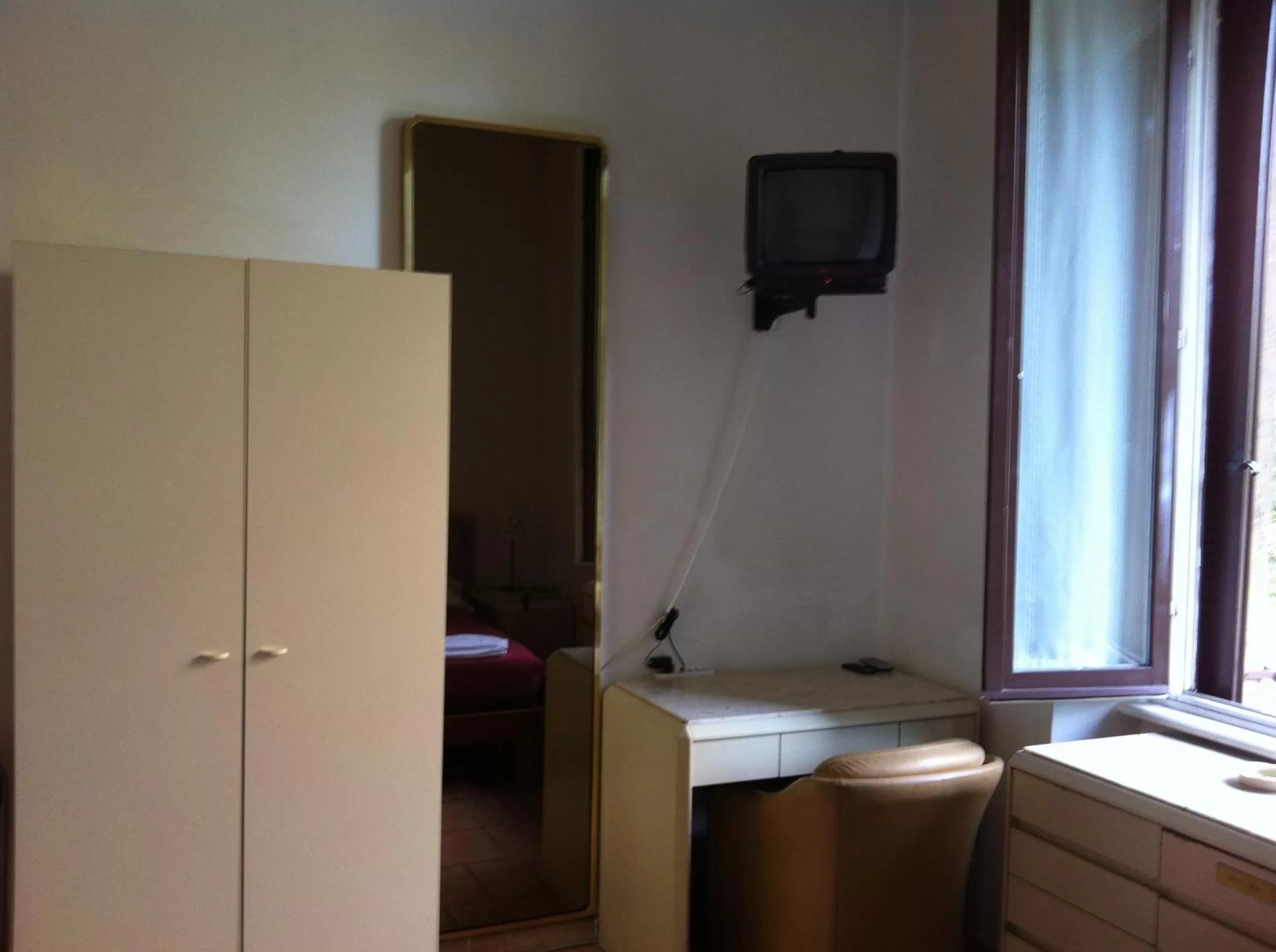 Decorative detail in Hotel Gambara