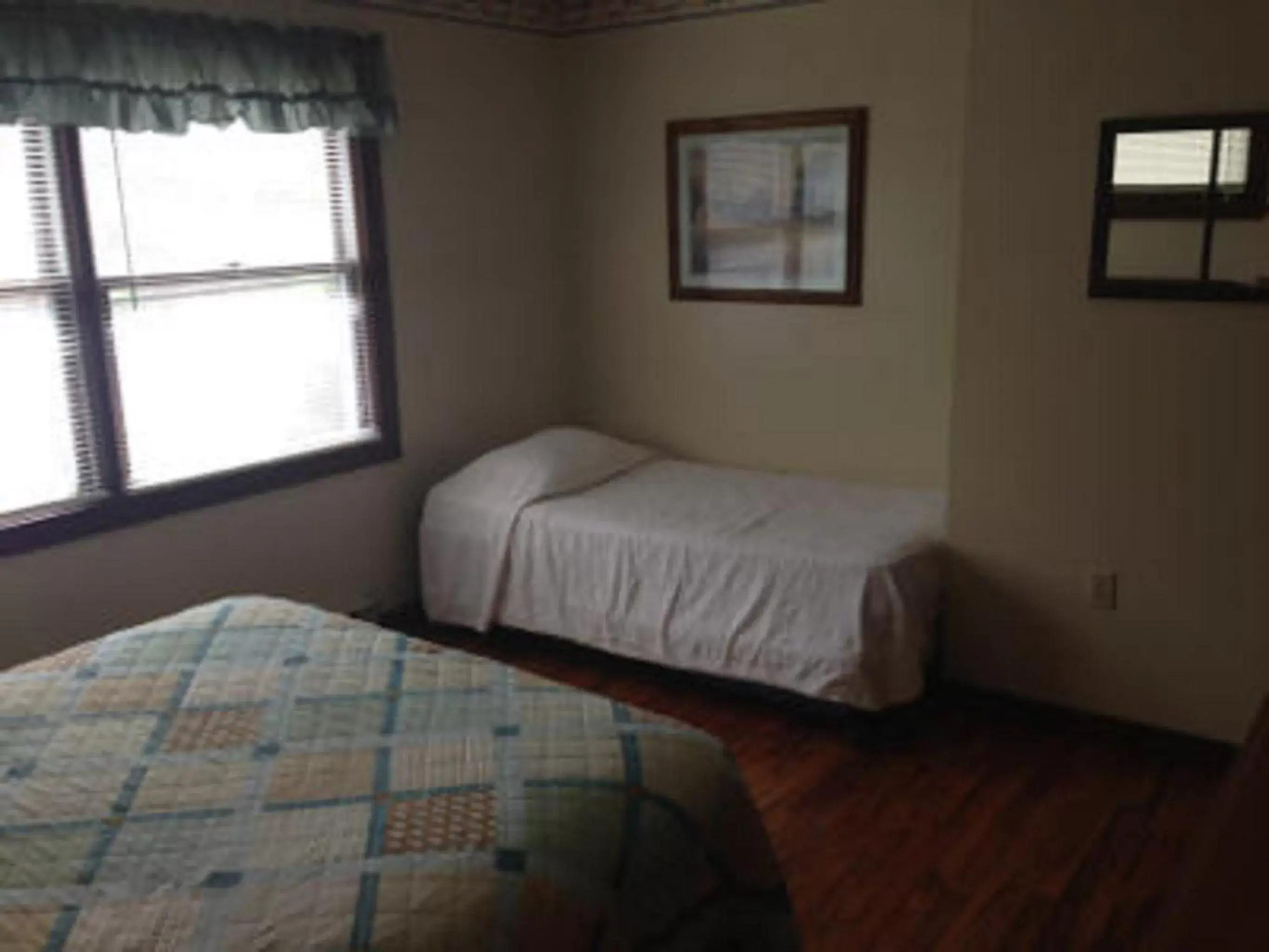 Bedroom, Room Photo in Echo Valley Cottages