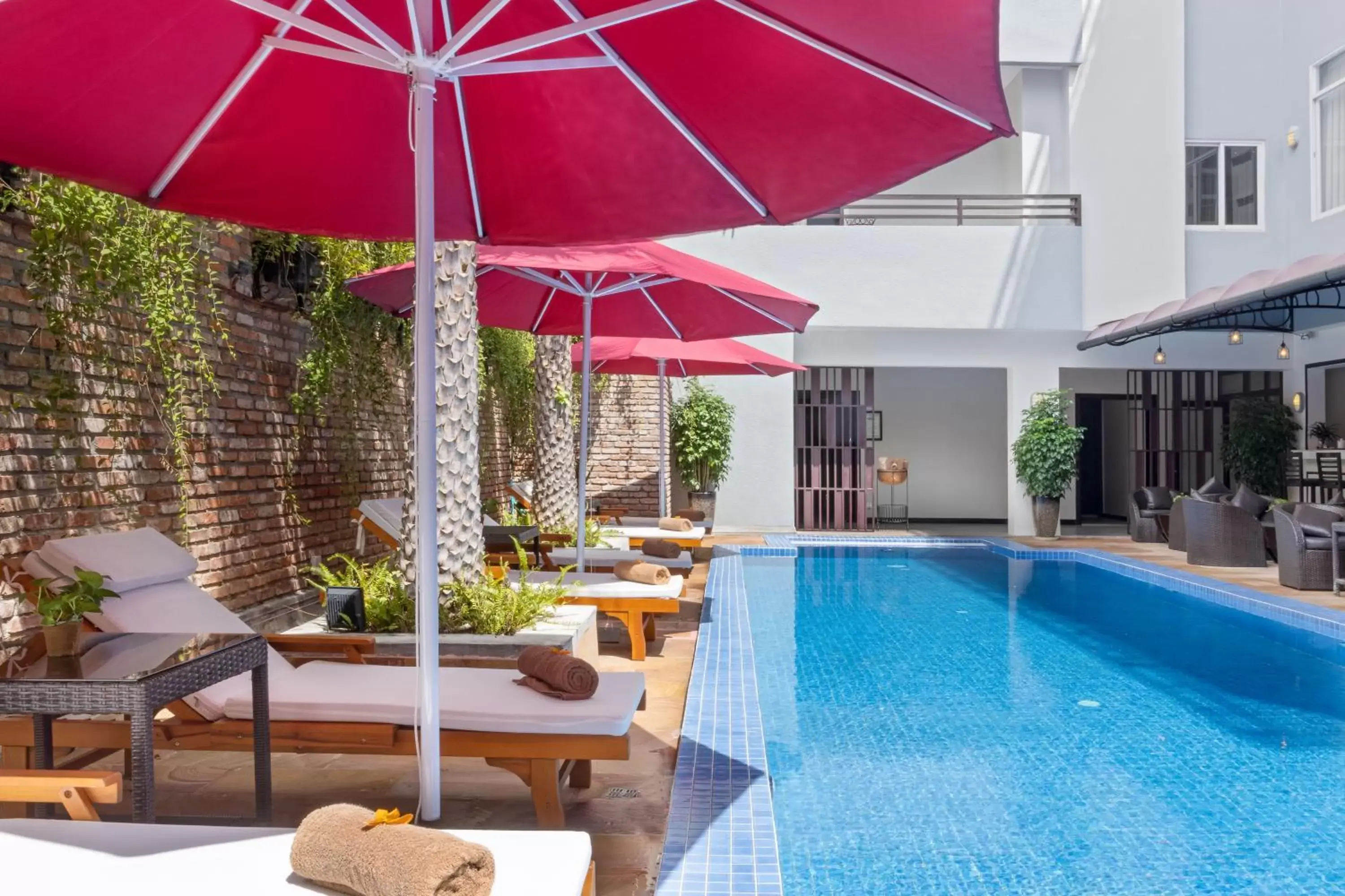 Patio, Swimming Pool in Anik Boutique Hotel & Spa on Norodom Blvd