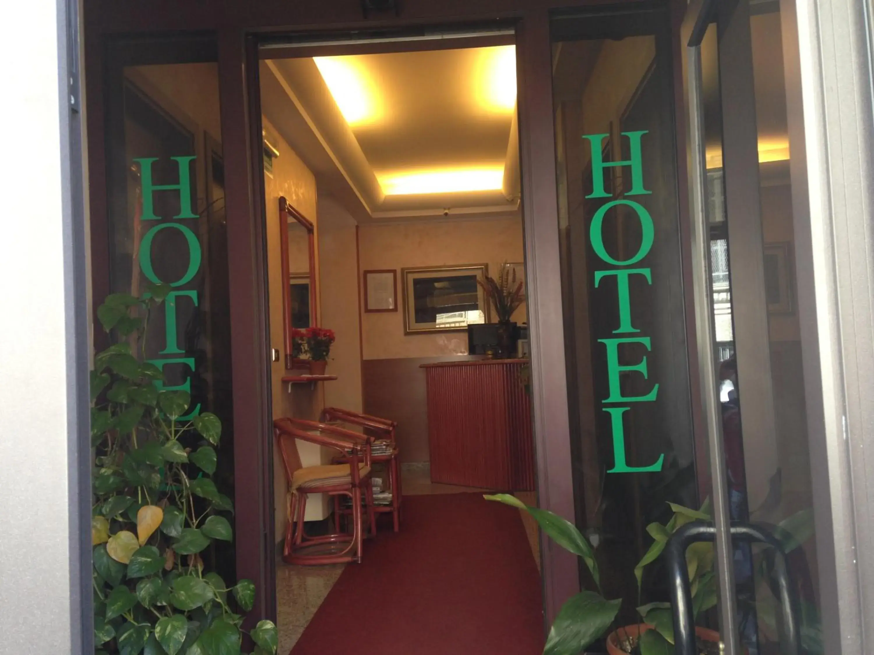 Facade/entrance in Hotel La Caravella