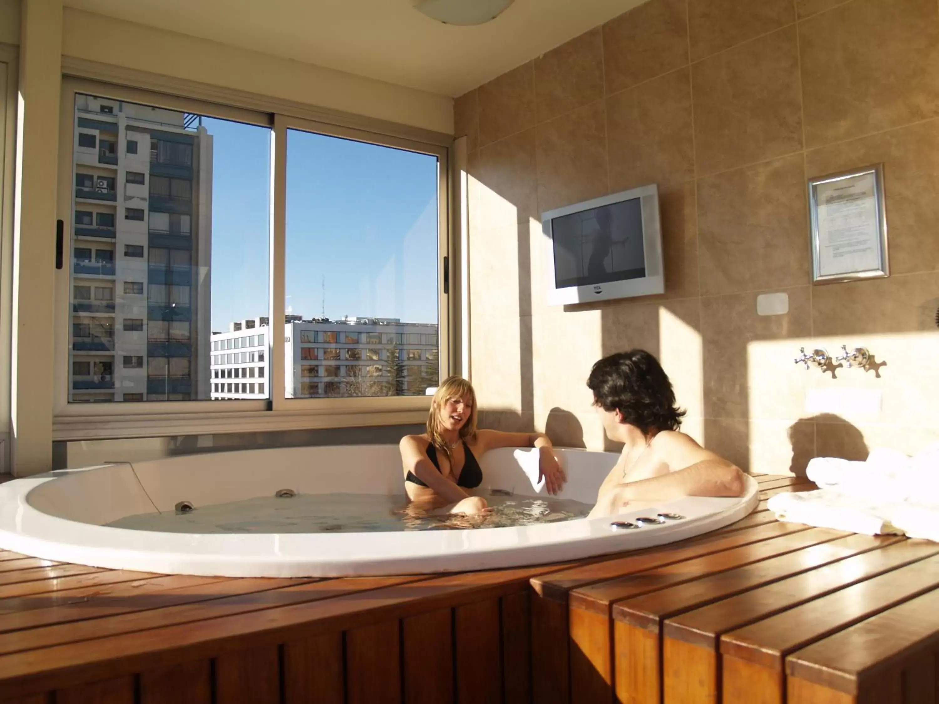 Hot Tub in Villaggio Hotel Boutique