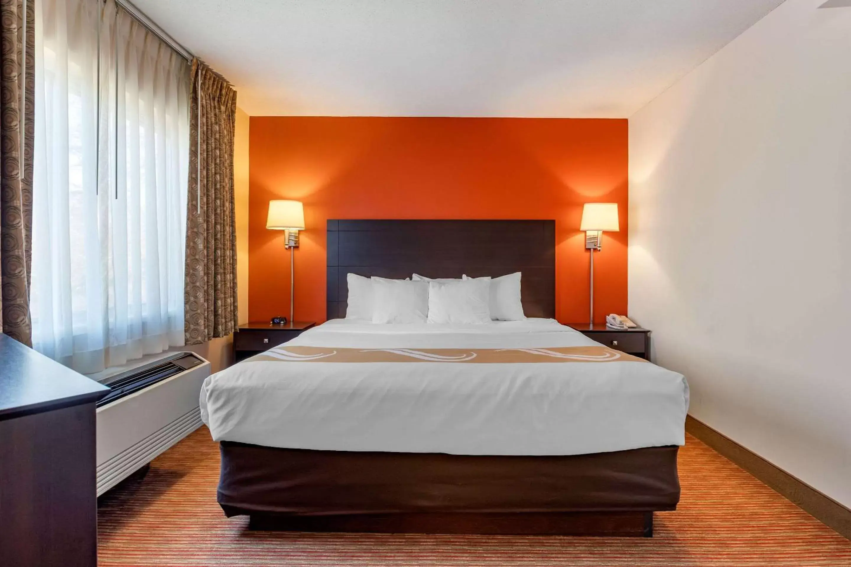 Photo of the whole room, Bed in Quality Inn & Suites Mason City Photo of the whole room, Bed in Quality Inn & Suites Mason City