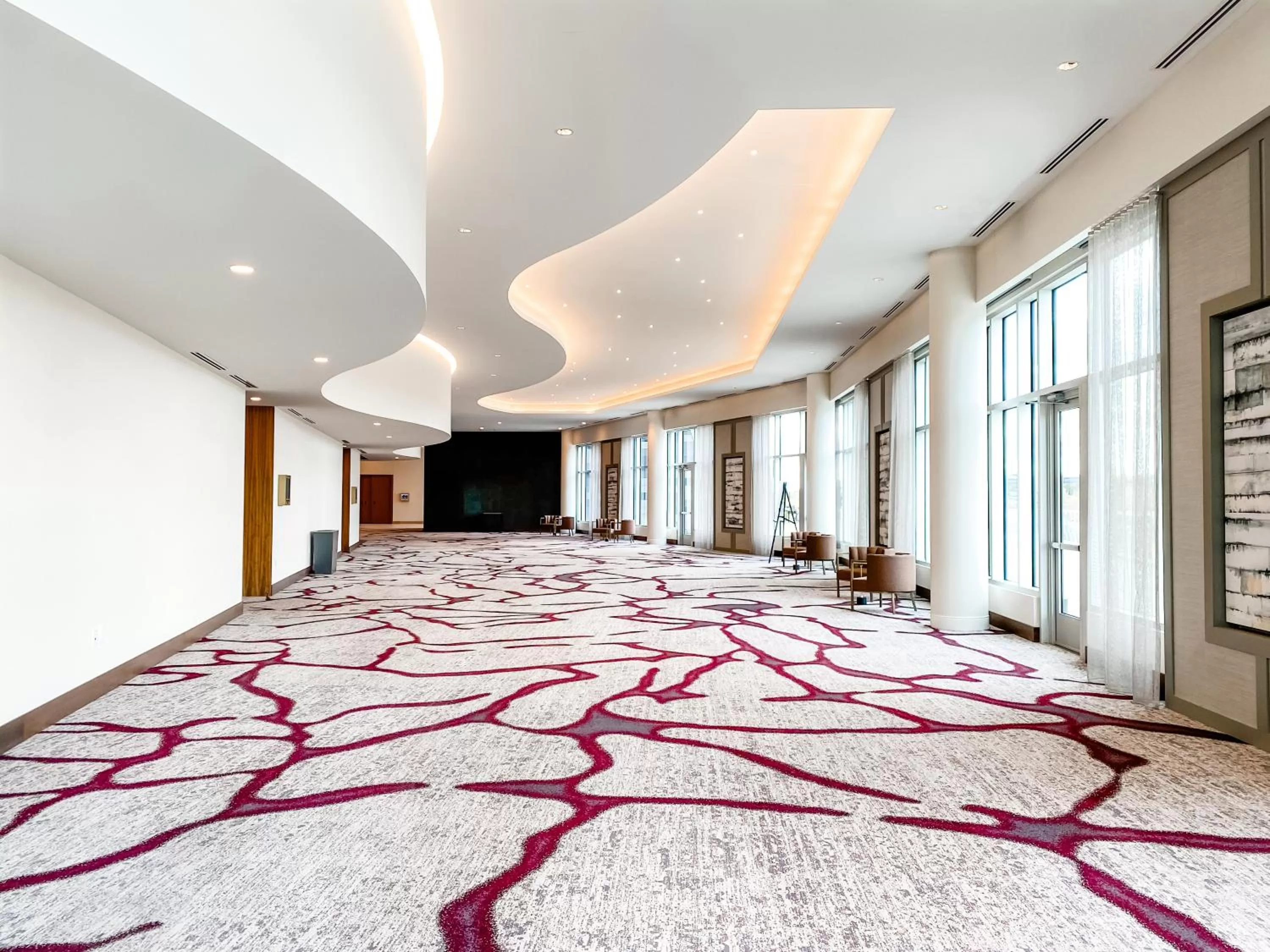 Banquet/Function facilities in Omni Viking Lakes