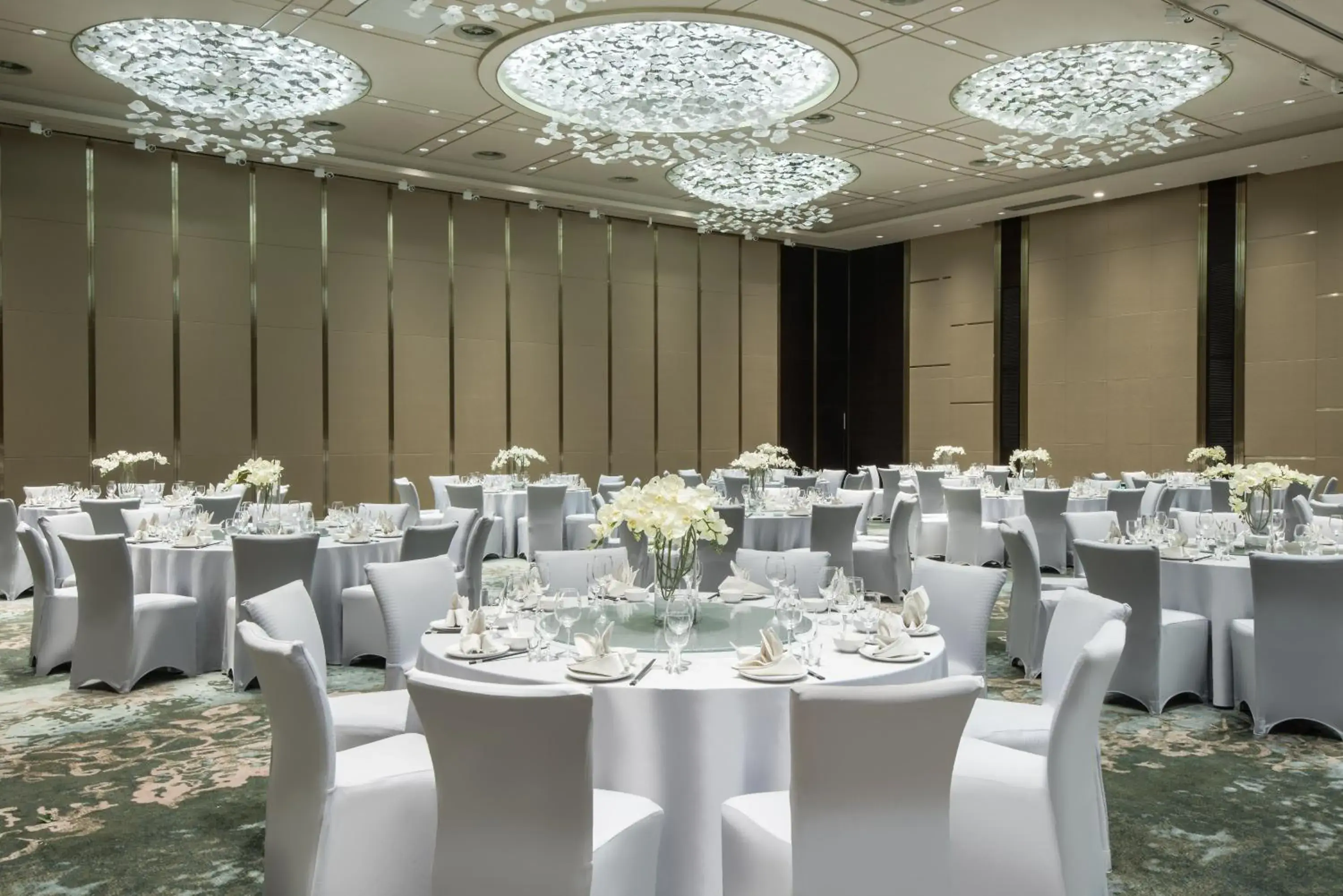 Meeting/conference room, Banquet Facilities in Crowne Plaza Chongqing New North Zone, an IHG Hotel