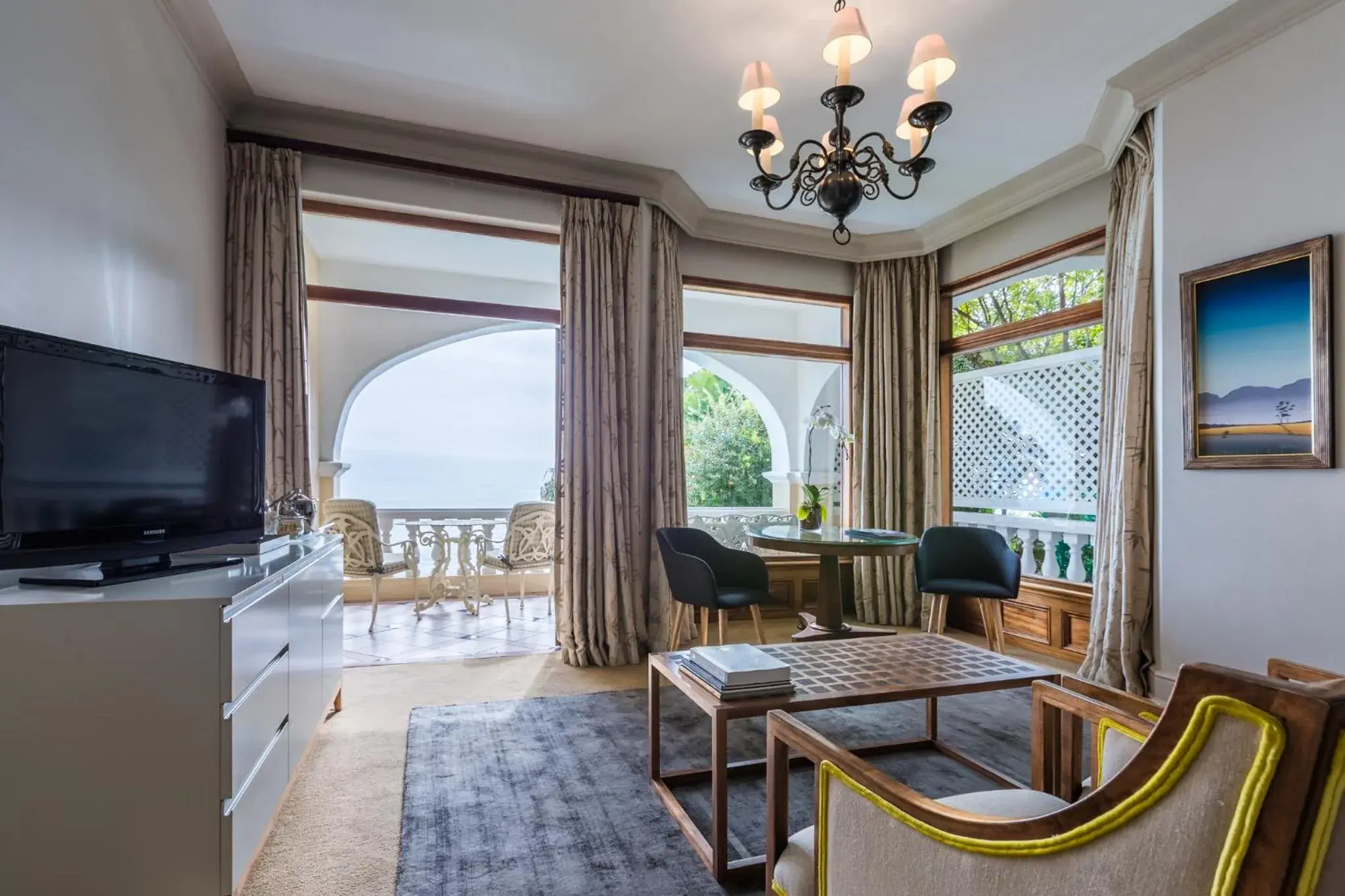 Seating area, TV/Entertainment Center in Ellerman House