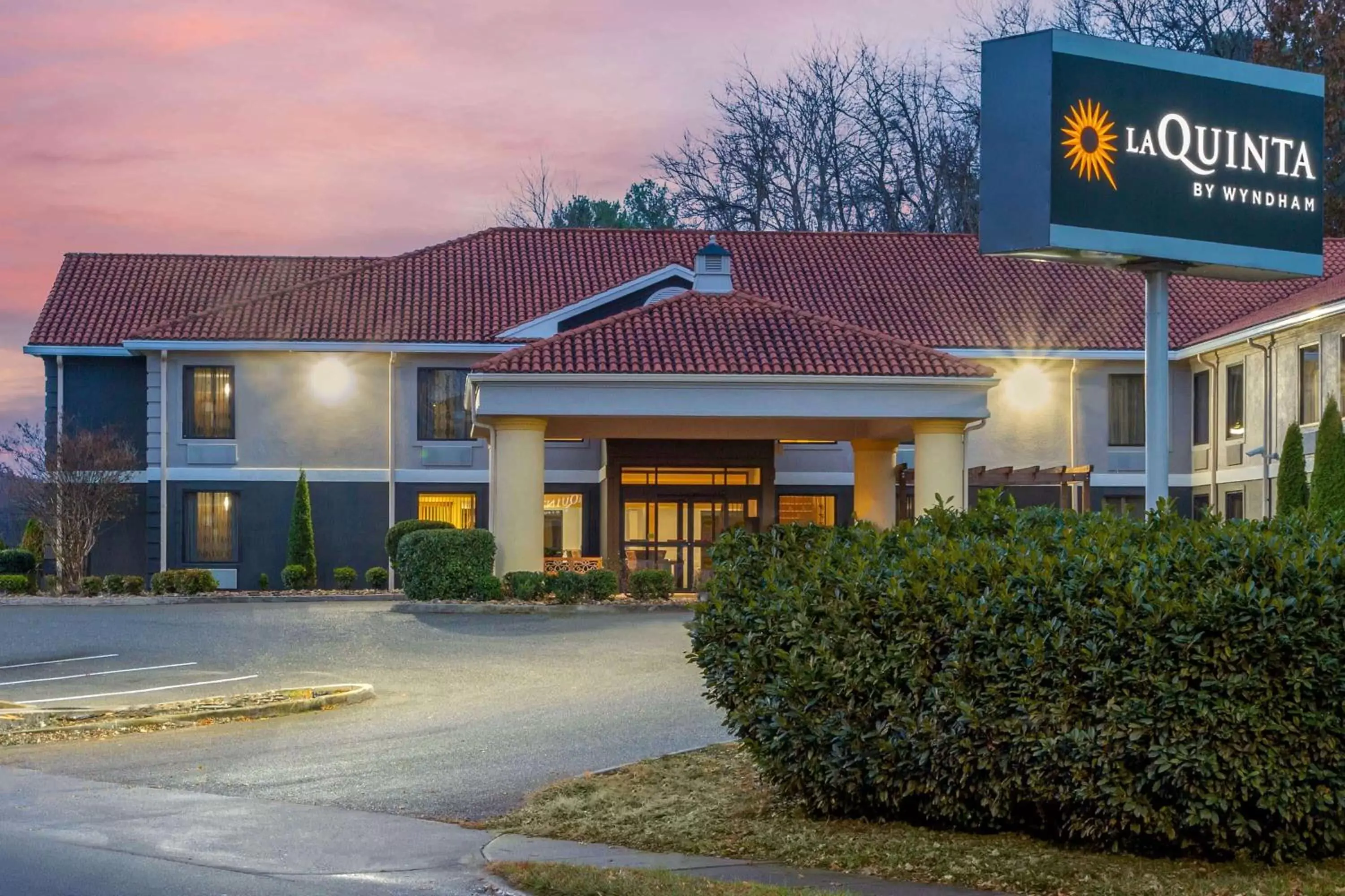 La Quinta Inn by Wyndham Radford La Quinta Inn by Wyndham Radford