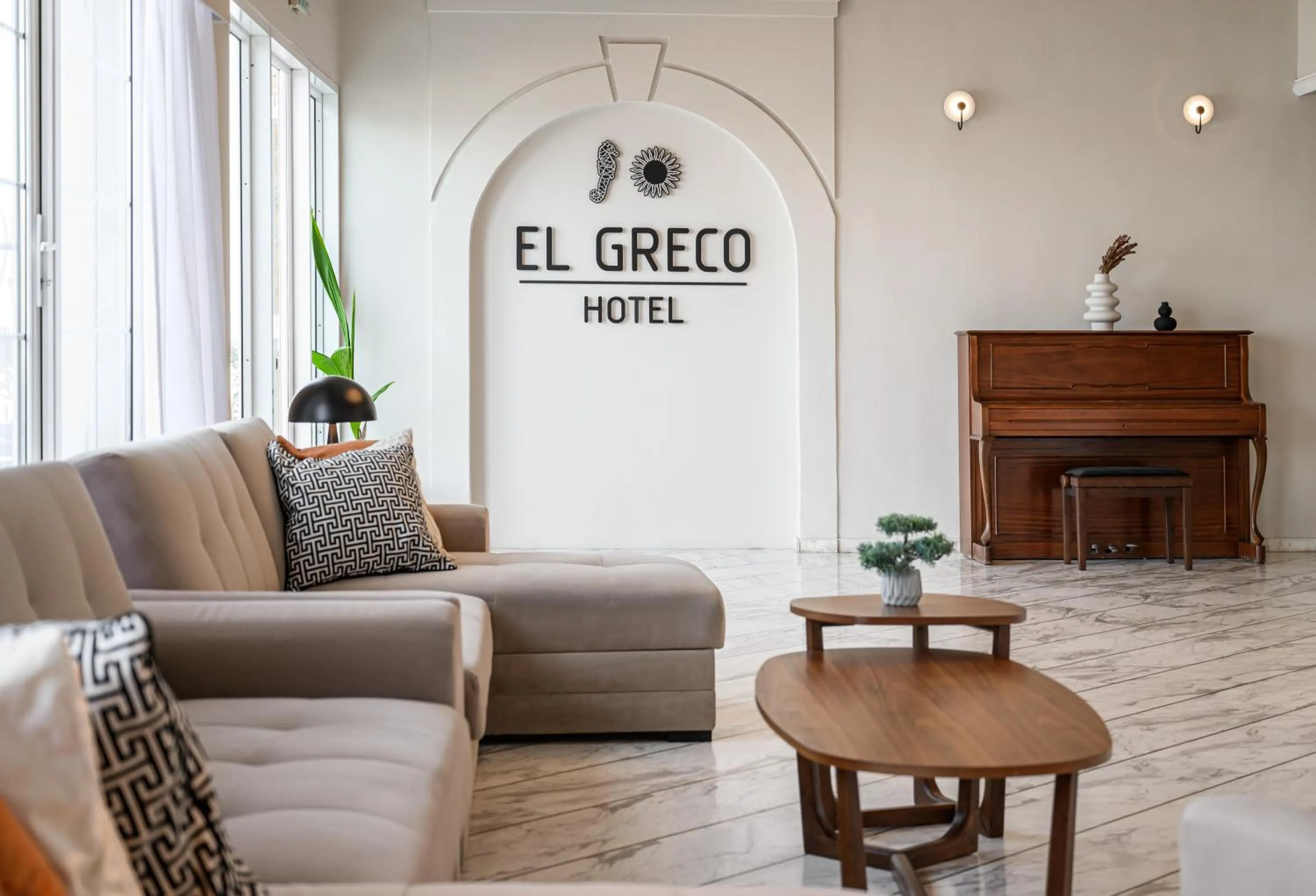 Lobby or reception in El Greco Hotel