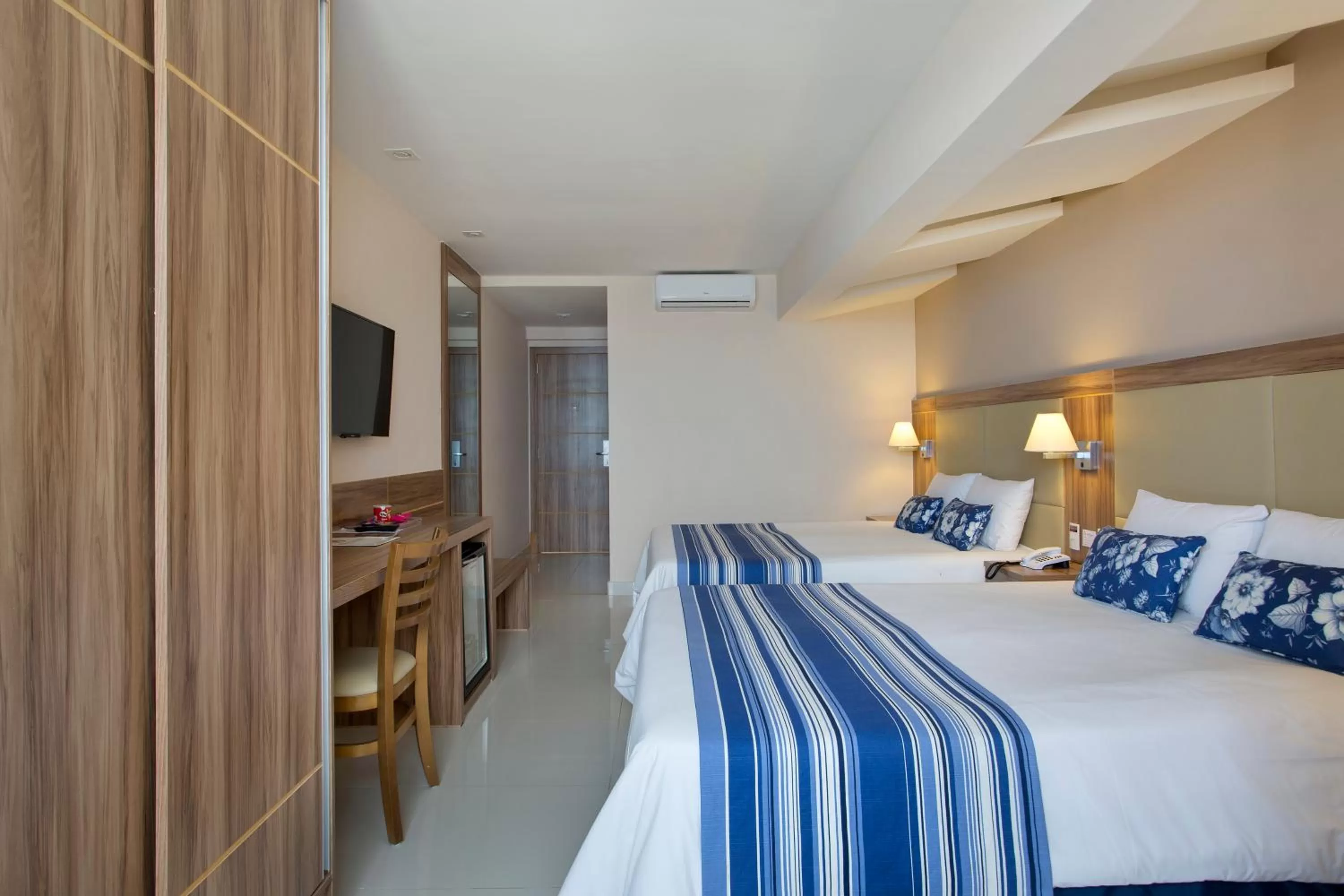 Bed in Hotel Atlantico Praia