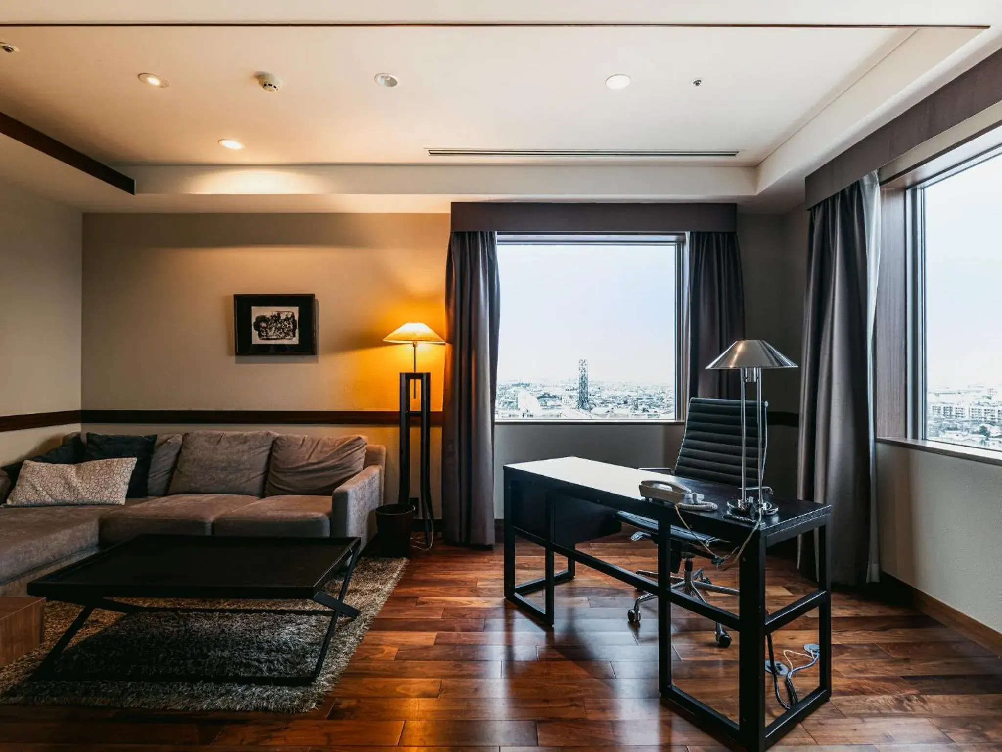 Seating Area in Oarks Canal Park Hotel Toyama