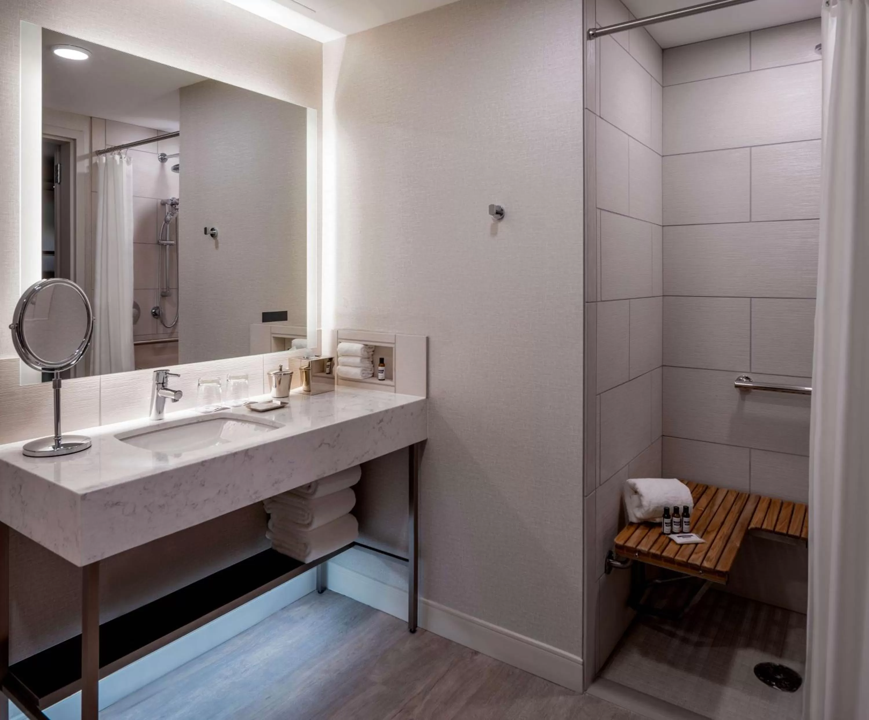 Bathroom in Hyatt Regency Portland at the Oregon Convention Center