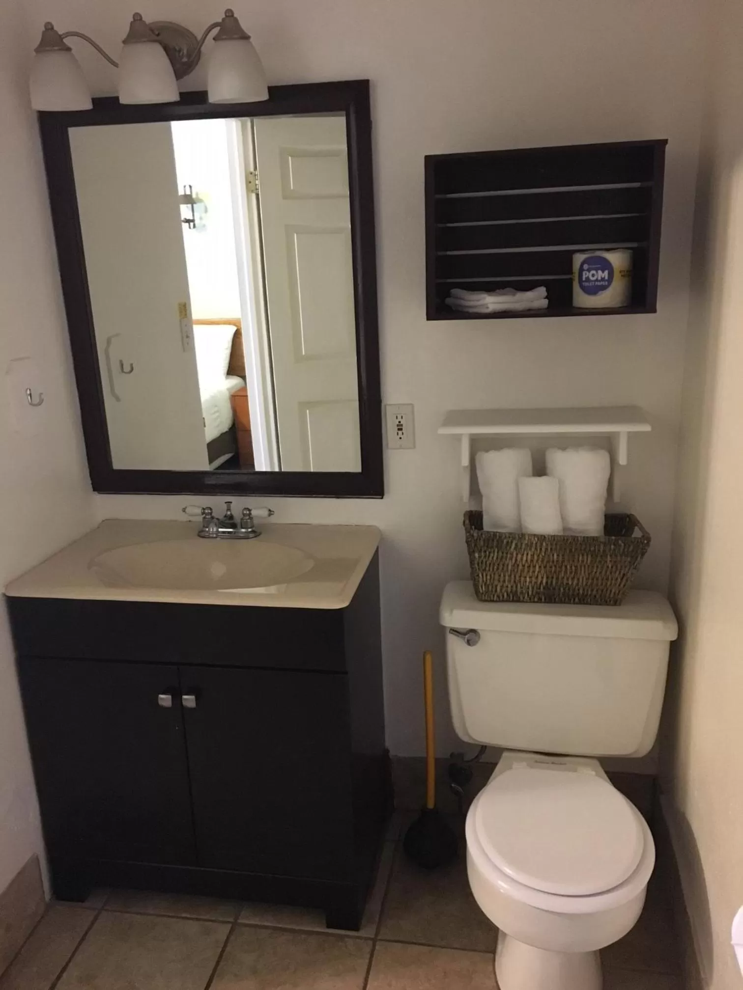 Bathroom in The Canyon Motel & RV Park