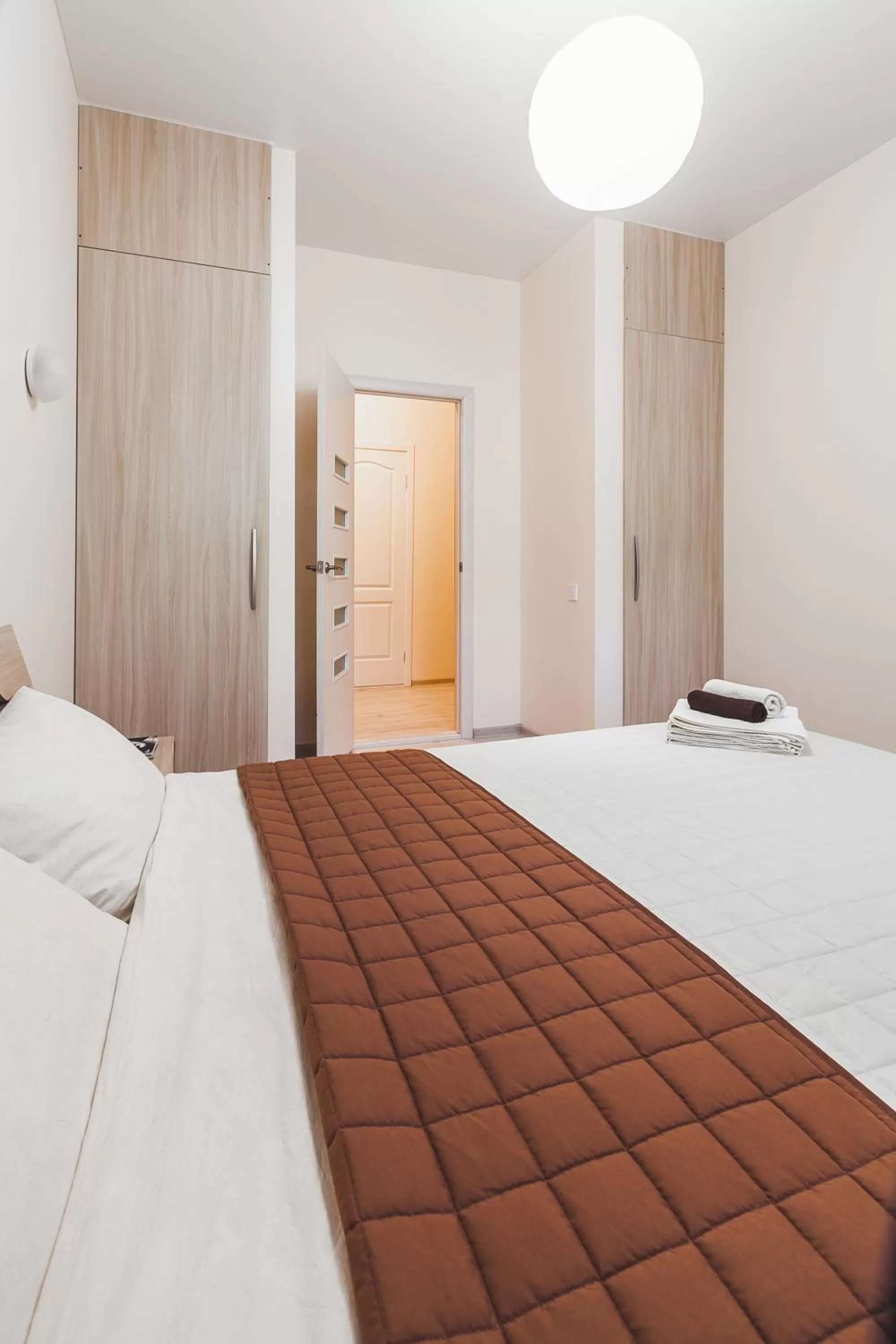 Bed in Apartments near Deribasovskaya