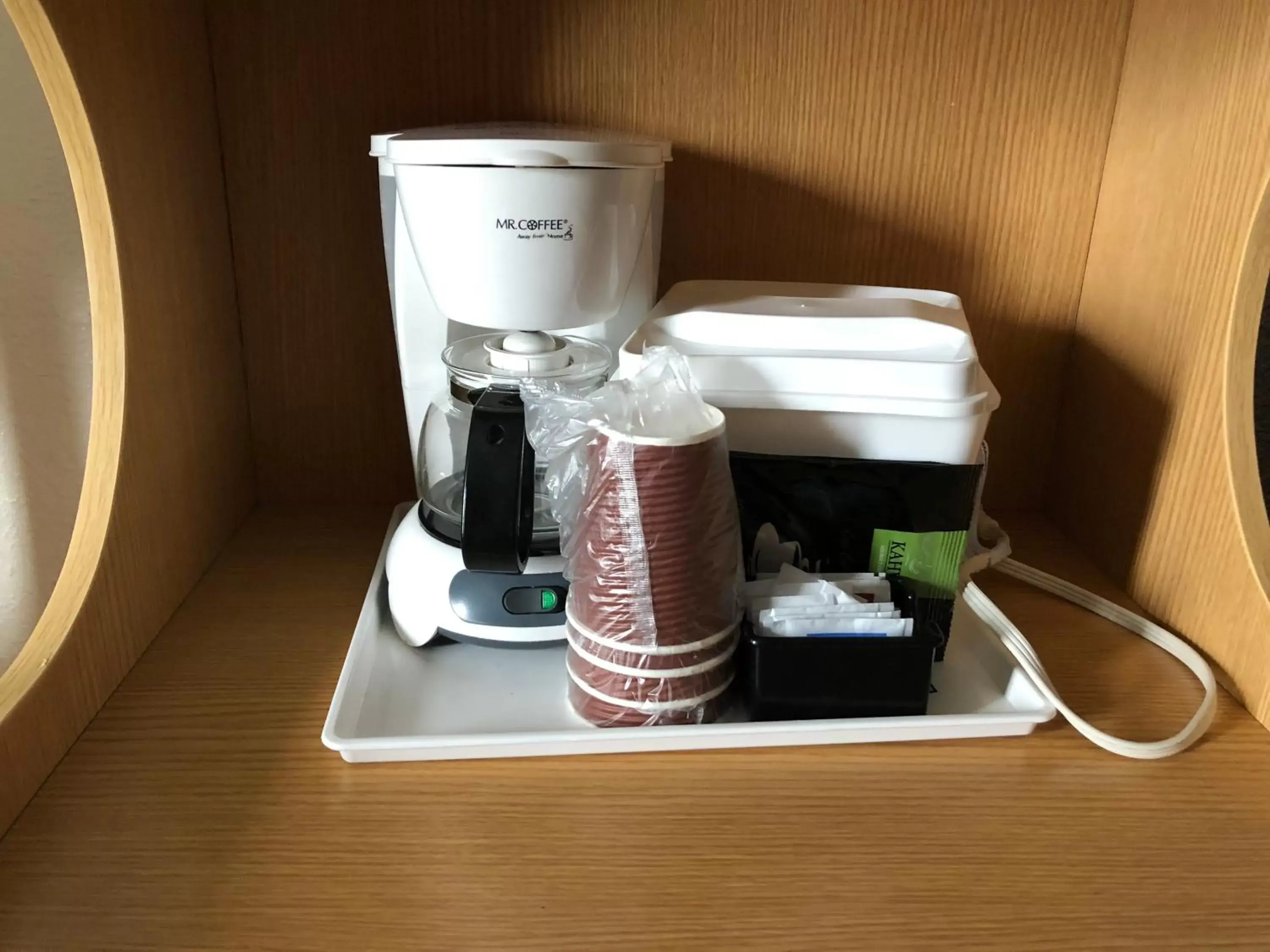 Coffee/Tea Facilities in Howard Johnson by Wyndham Salem