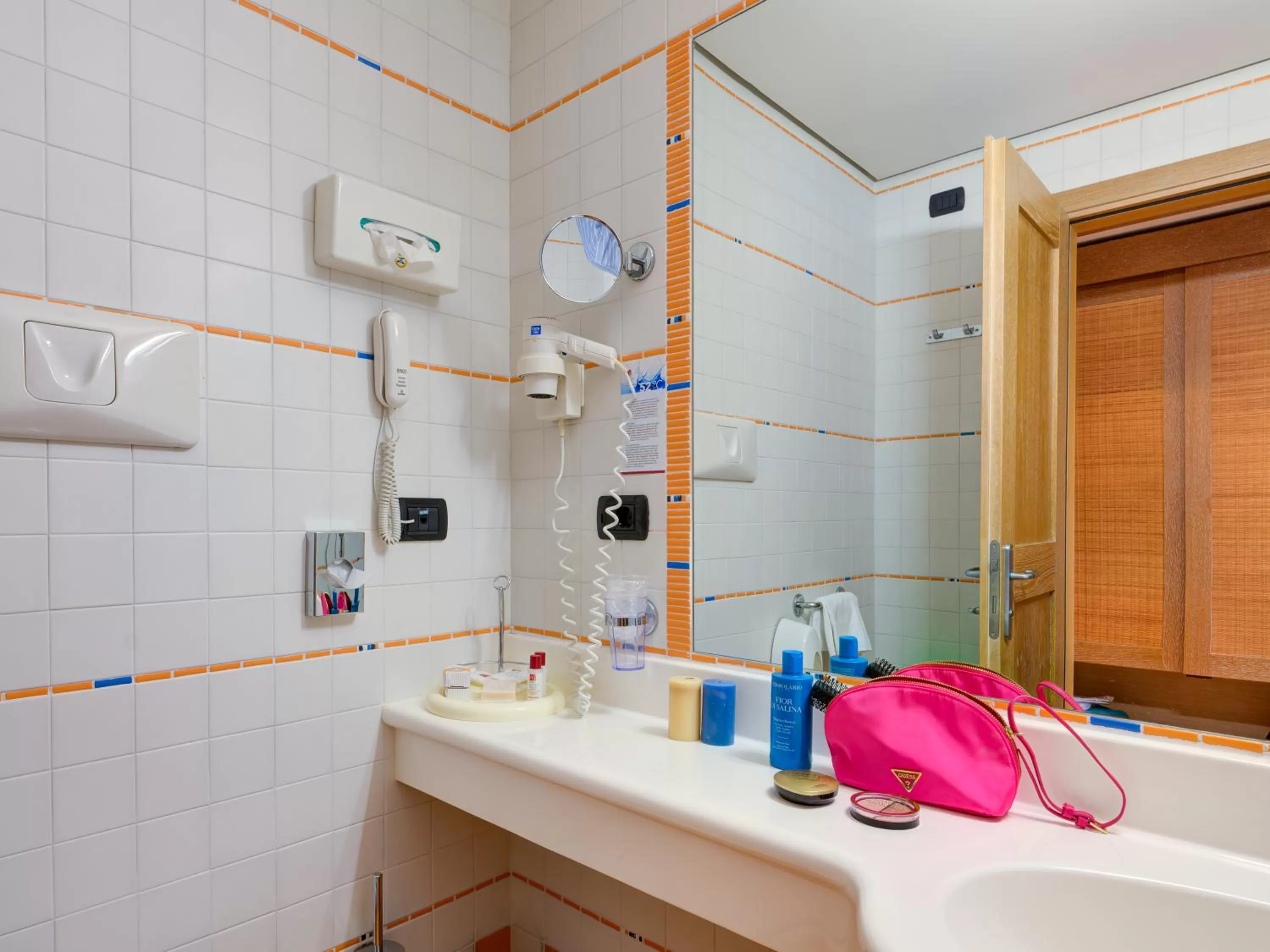 Bathroom in Active Hotel Paradiso