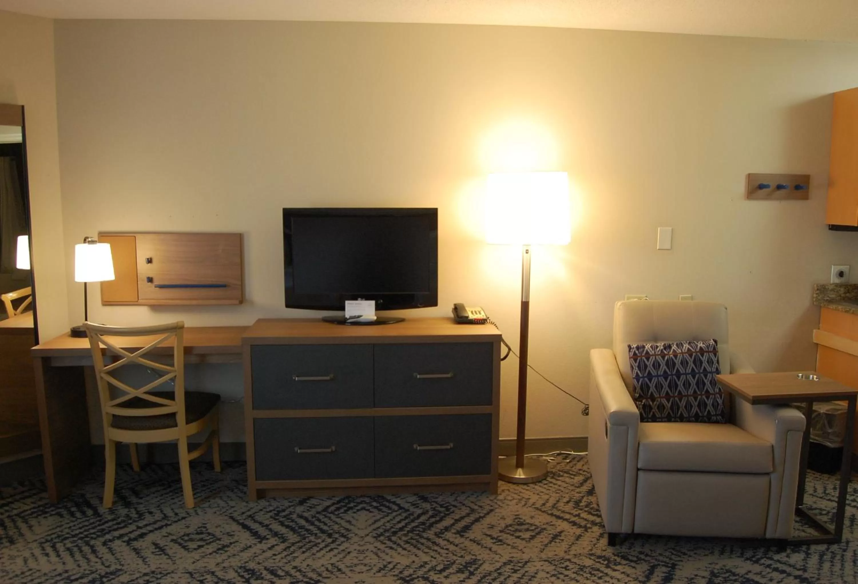 Photo of the whole room in Candlewood Suites Harrisburg I-81 Hershey Area by IHG