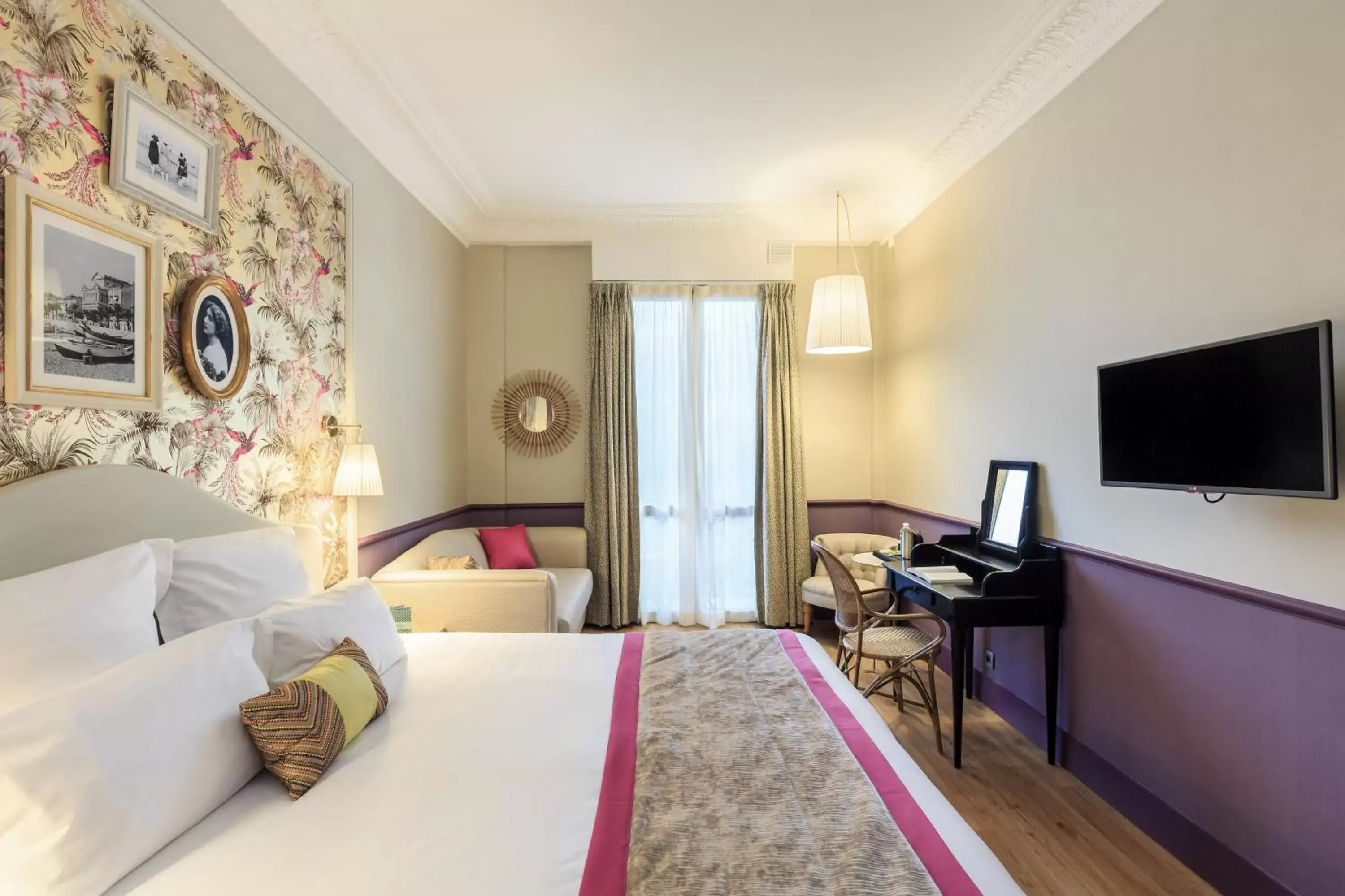 Photo of the whole room, Bed in Villa Otero by Happyculture Photo of the whole room, Bed in Villa Otero by Happyculture