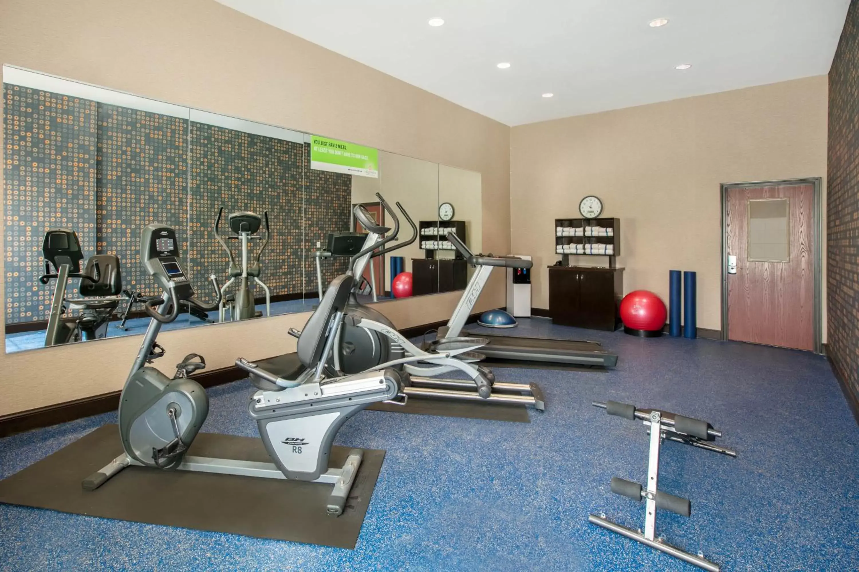 Fitness centre/facilities, Fitness Center/Facilities in La Quinta by Wyndham Denton - University Drive