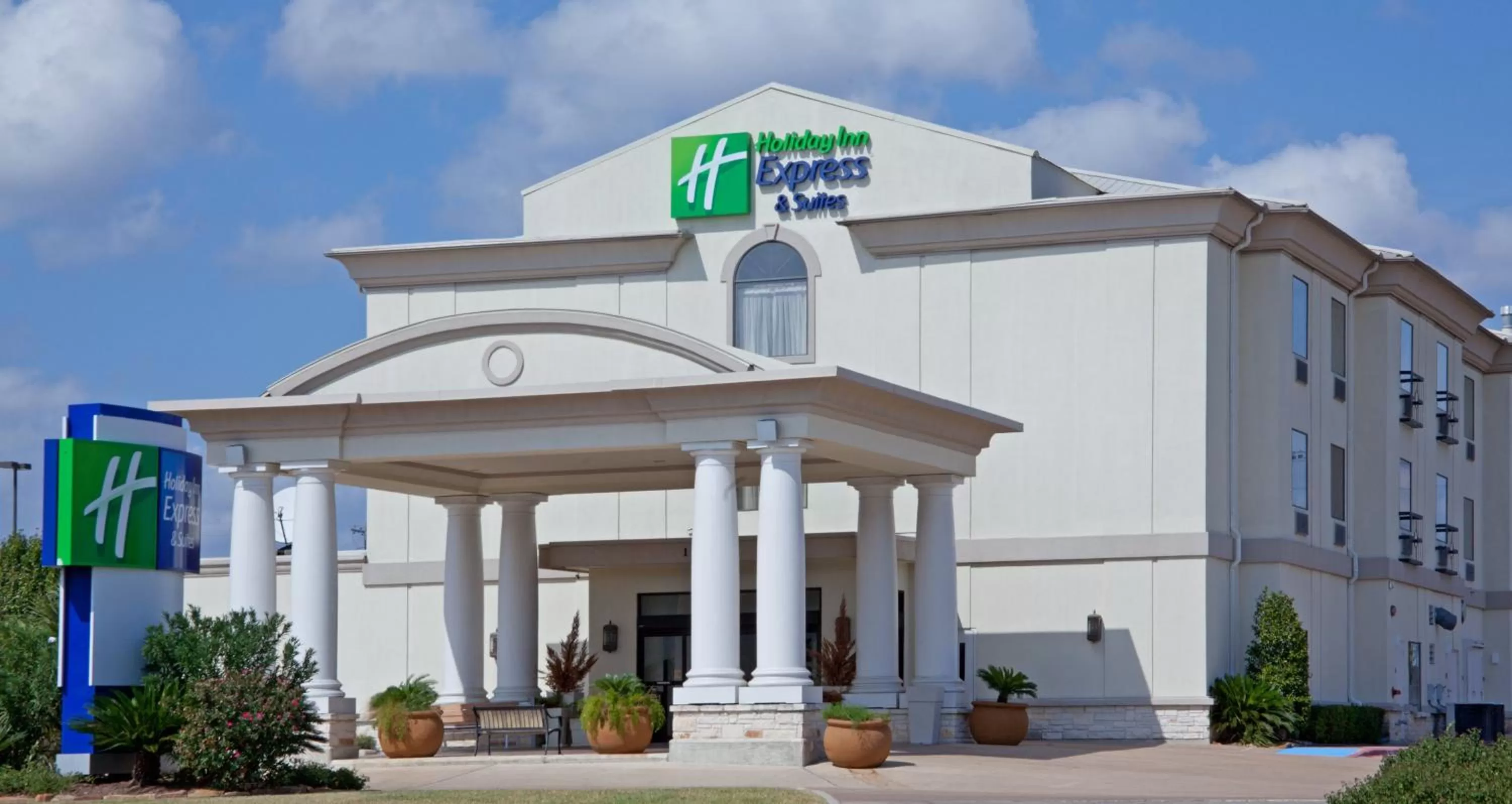 Property building in Holiday Inn Express & Suites College Station by IHG