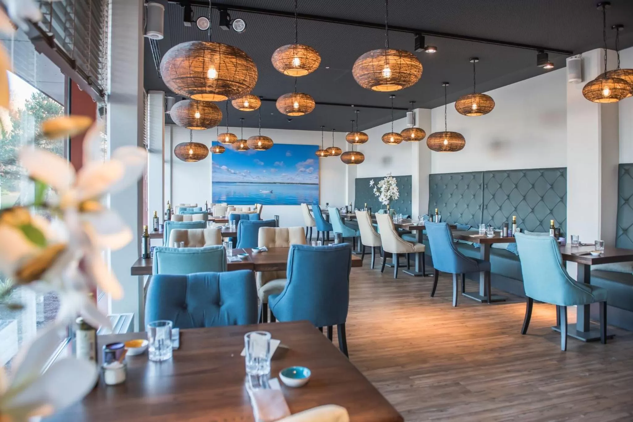 Restaurant/places to eat in Intermar Hotel & Apartments