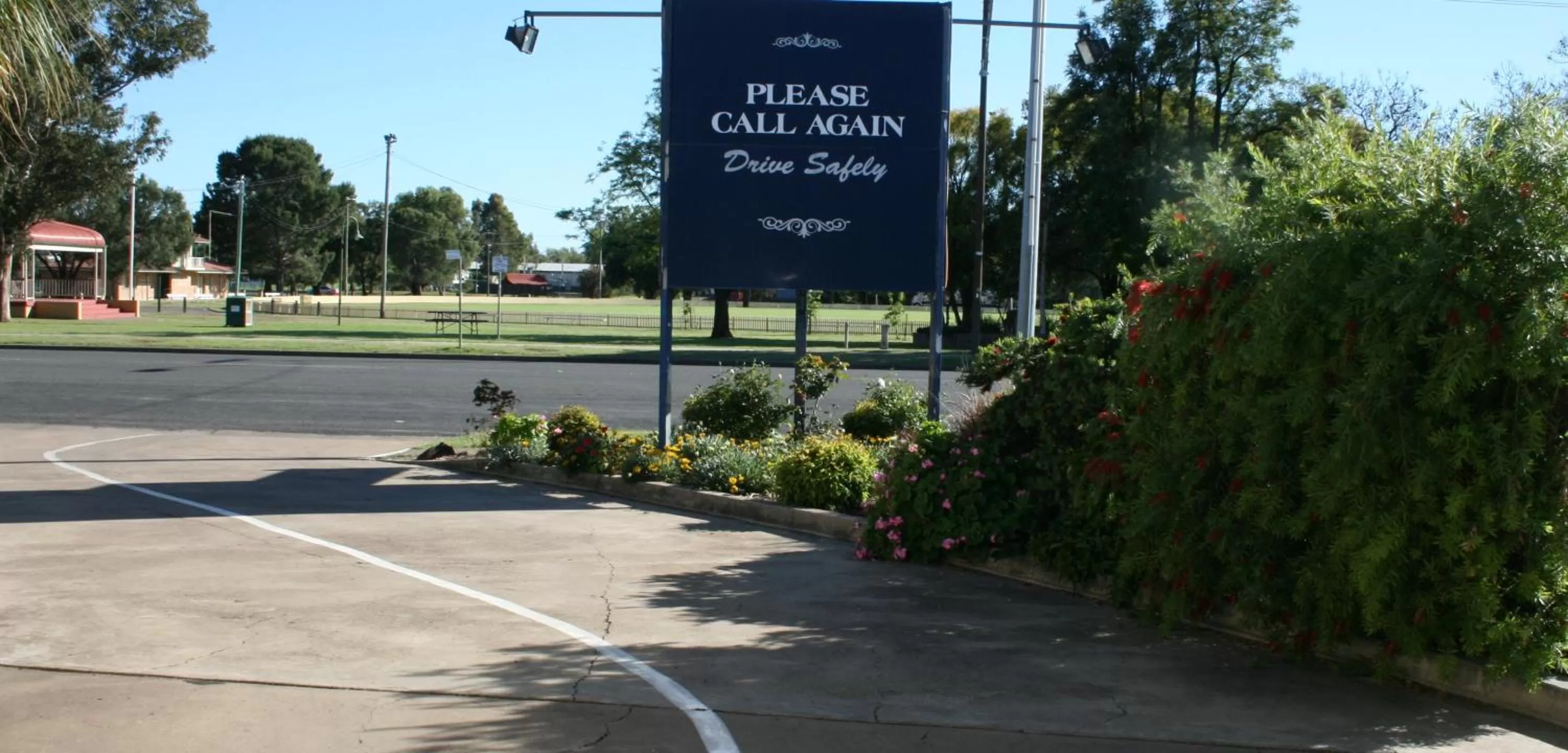 Nearby landmark in The Plains Motor Inn