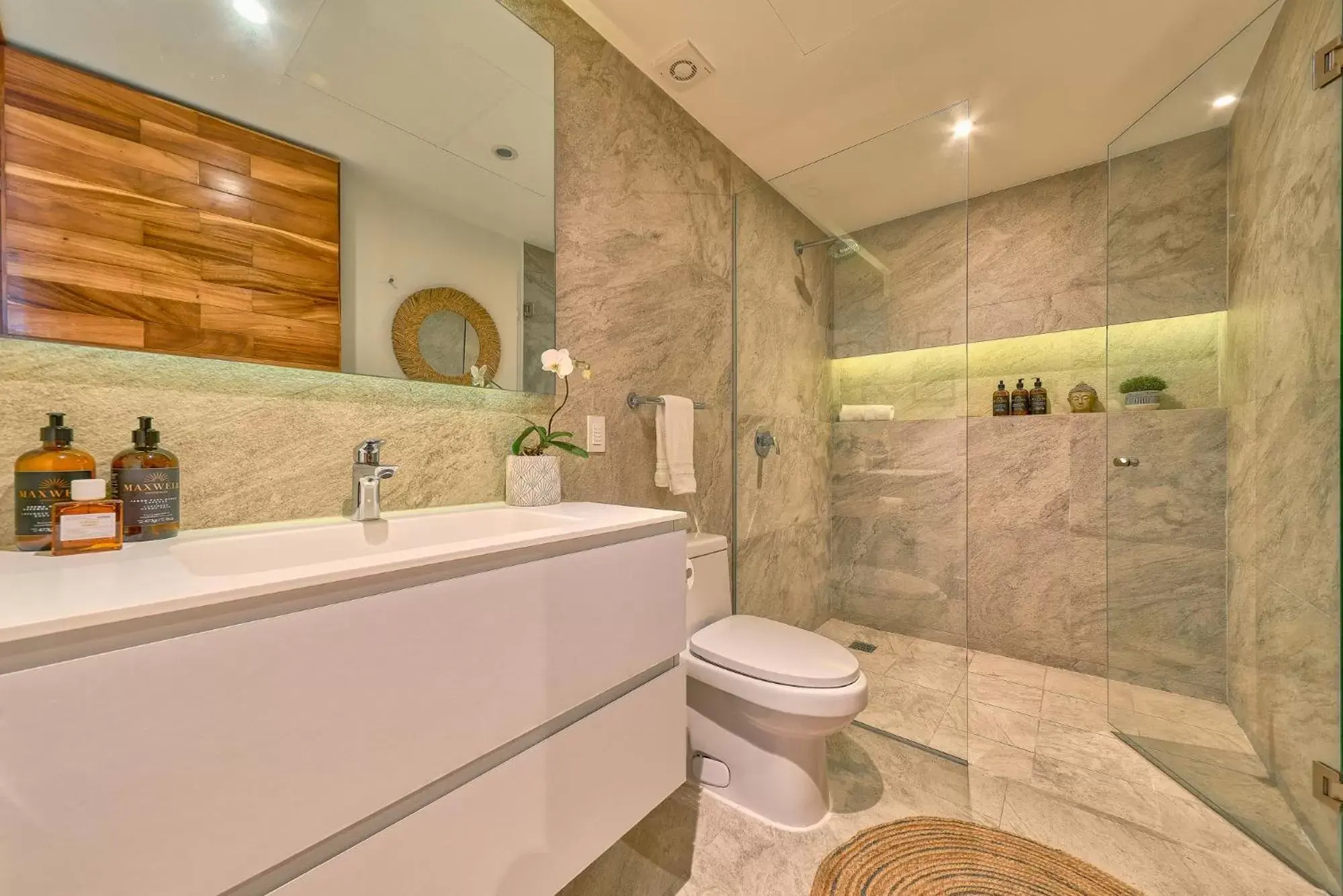 Public Bath, Bathroom in Maxwell Residences at Indah