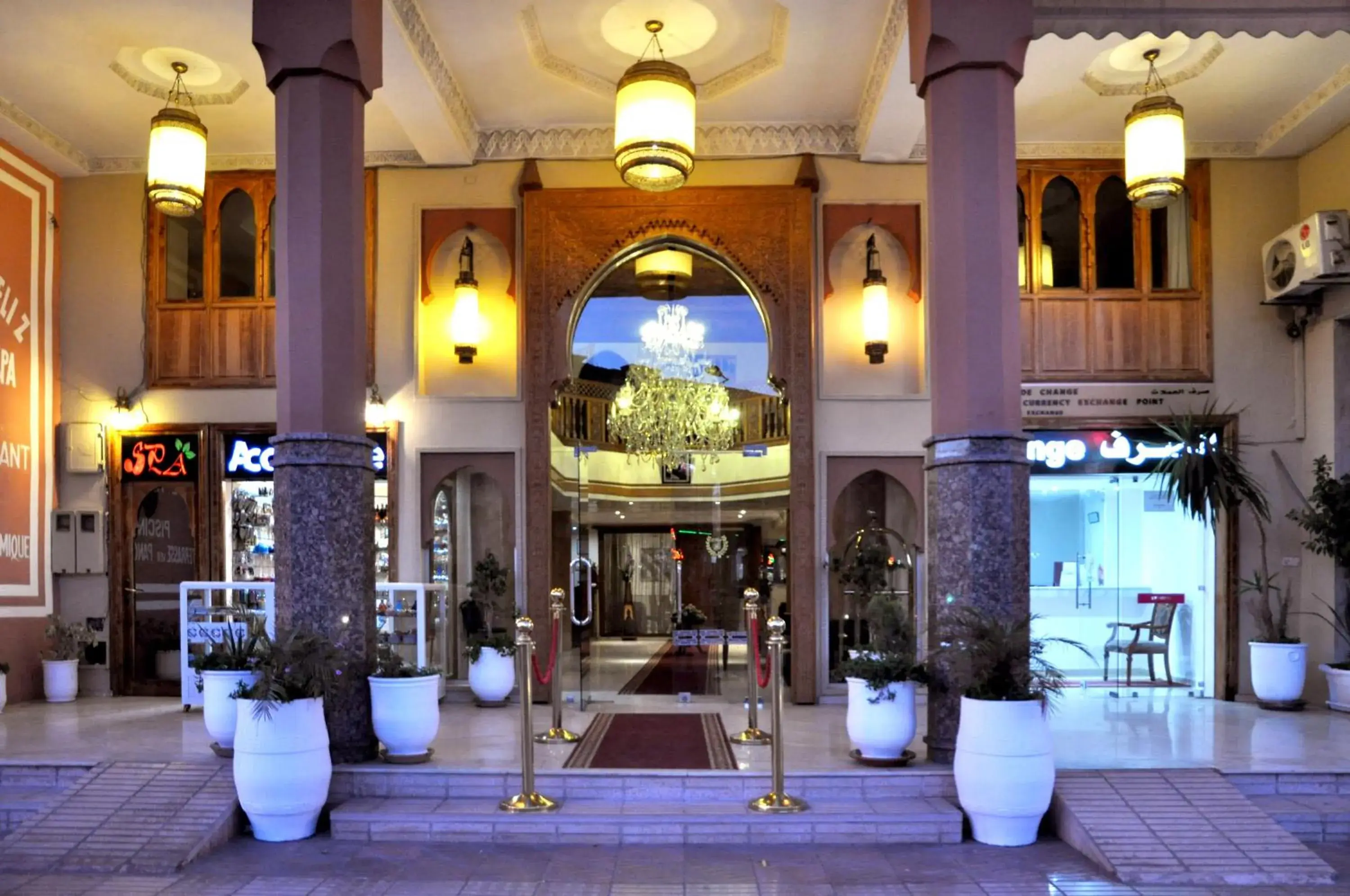 Facade/entrance in Hotel Mont Gueliz