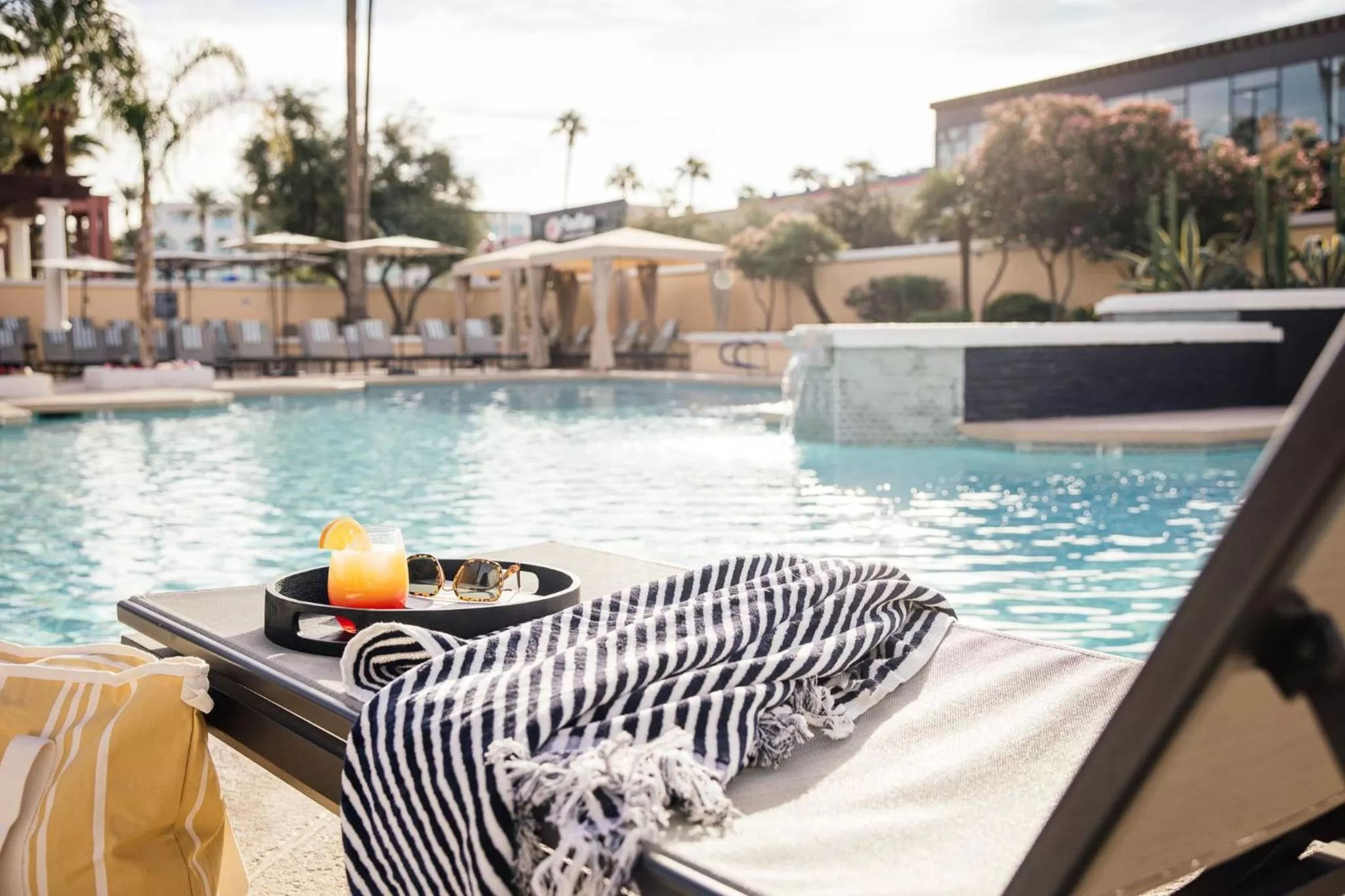 Swimming pool in Crowne Plaza Phoenix - Chandler Golf Resort by IHG
